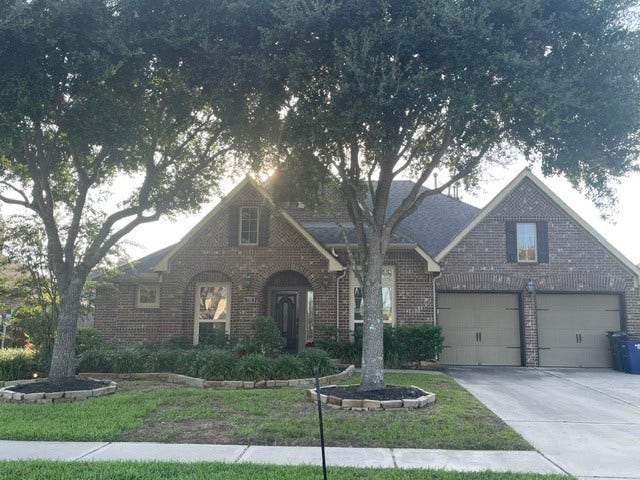 Property photo for 730 Cumberland Ridge Lane, League City, TX
