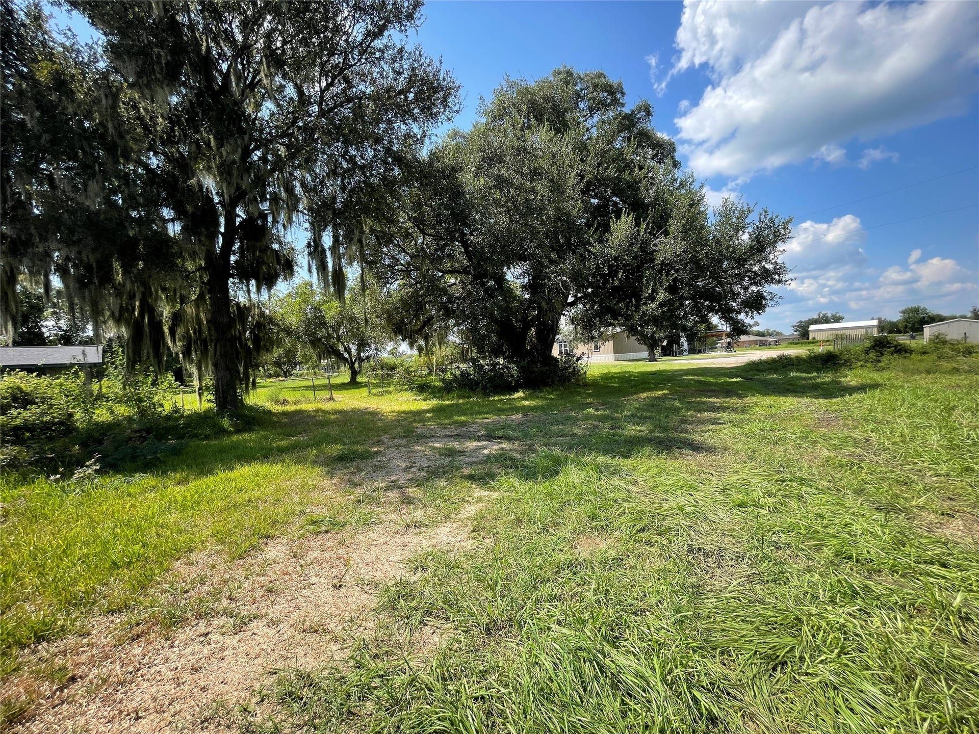 4969 County Road 803, Brazoria, TX 77422 4969 County Road 803, Brazoria, TX 77422