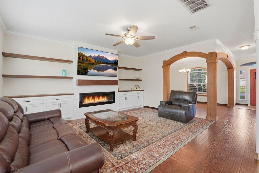 236 Doncaster Street, Conroe, TX 77303