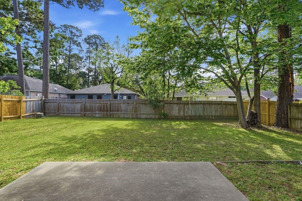236 Doncaster Street, Conroe, TX 77303