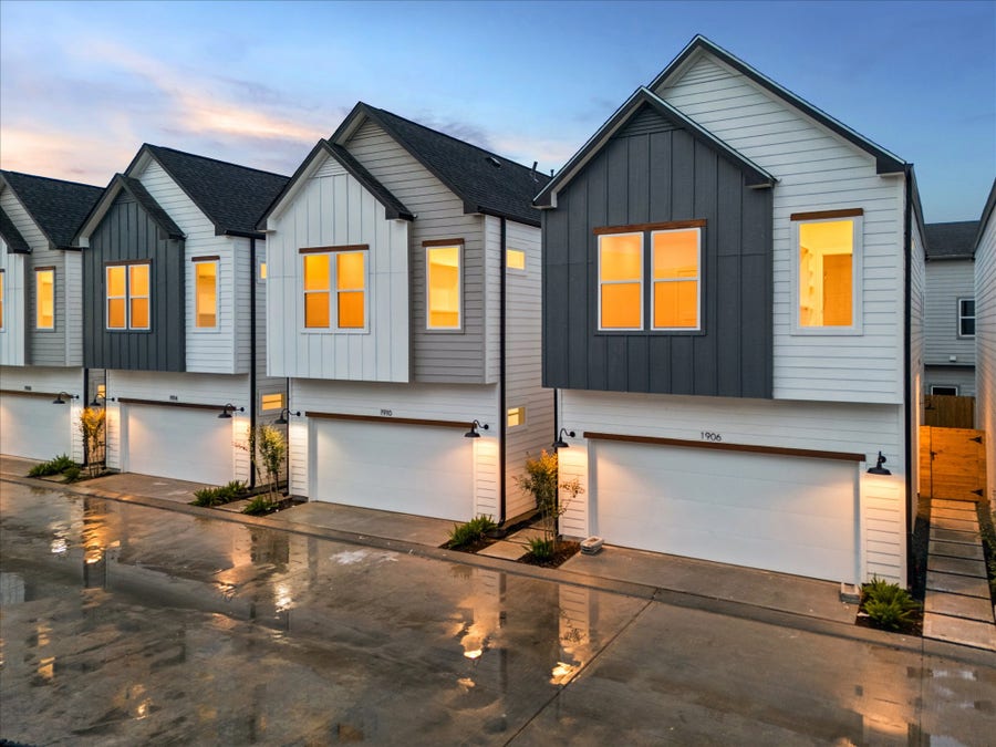 Property photo for 1922 Luna Woods Lane, Houston, TX