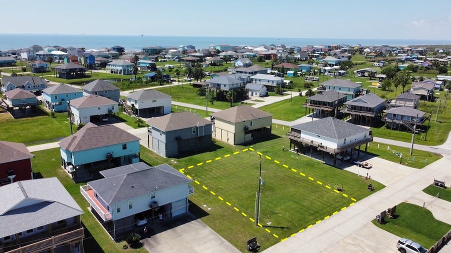Property photo for 1982 Calypso, Port Bolivar, TX