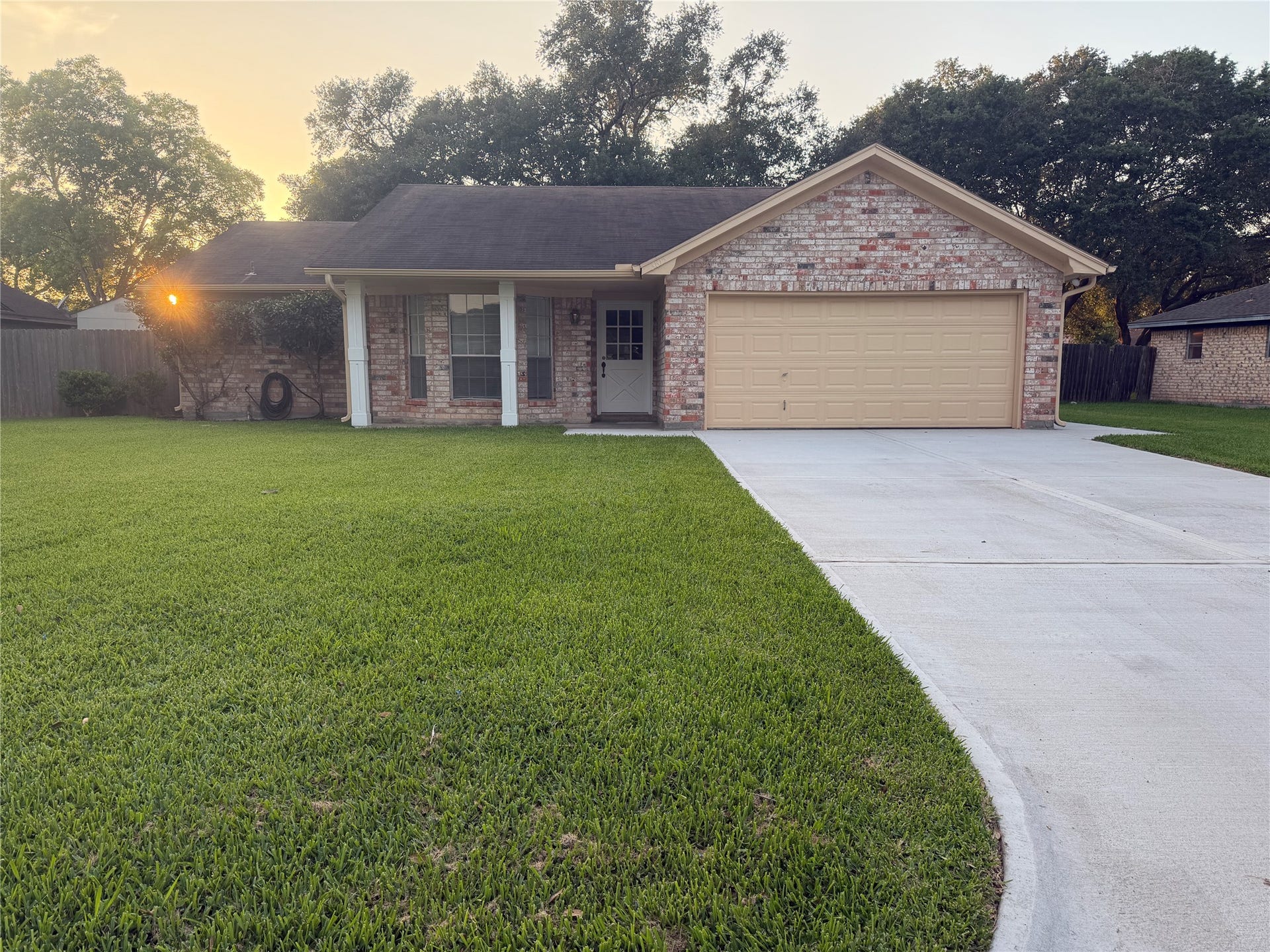 3815 Avenue R, Rosenberg, TX 77471 New driveway