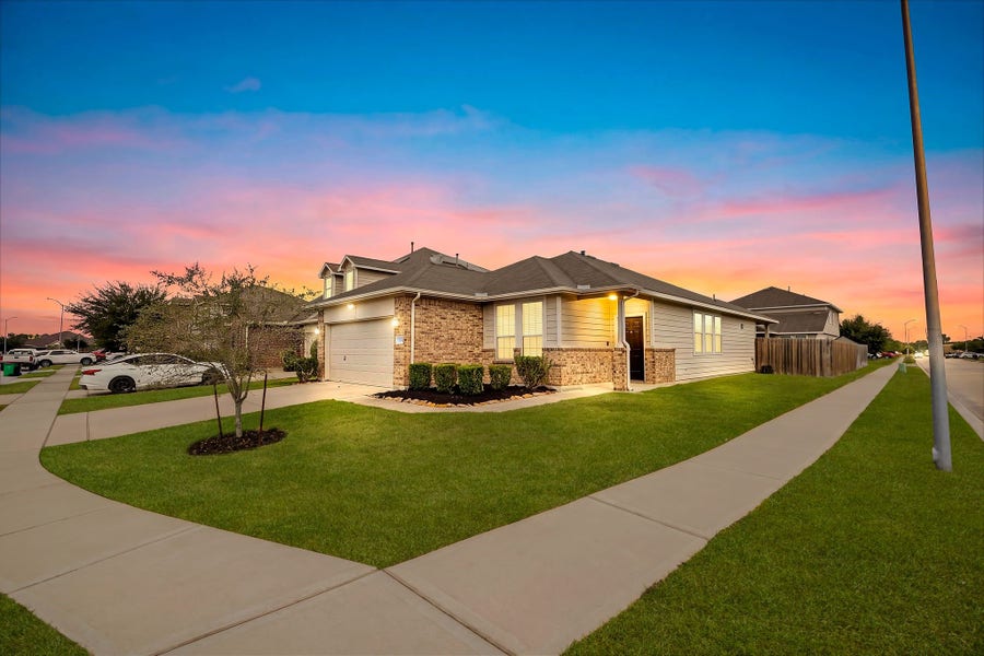 Property photo for 2439 Fort Baldy Trail, Humble, TX