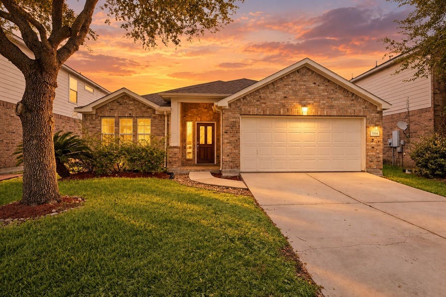 Property photo for 1834 Creegan Park Court, Houston, TX