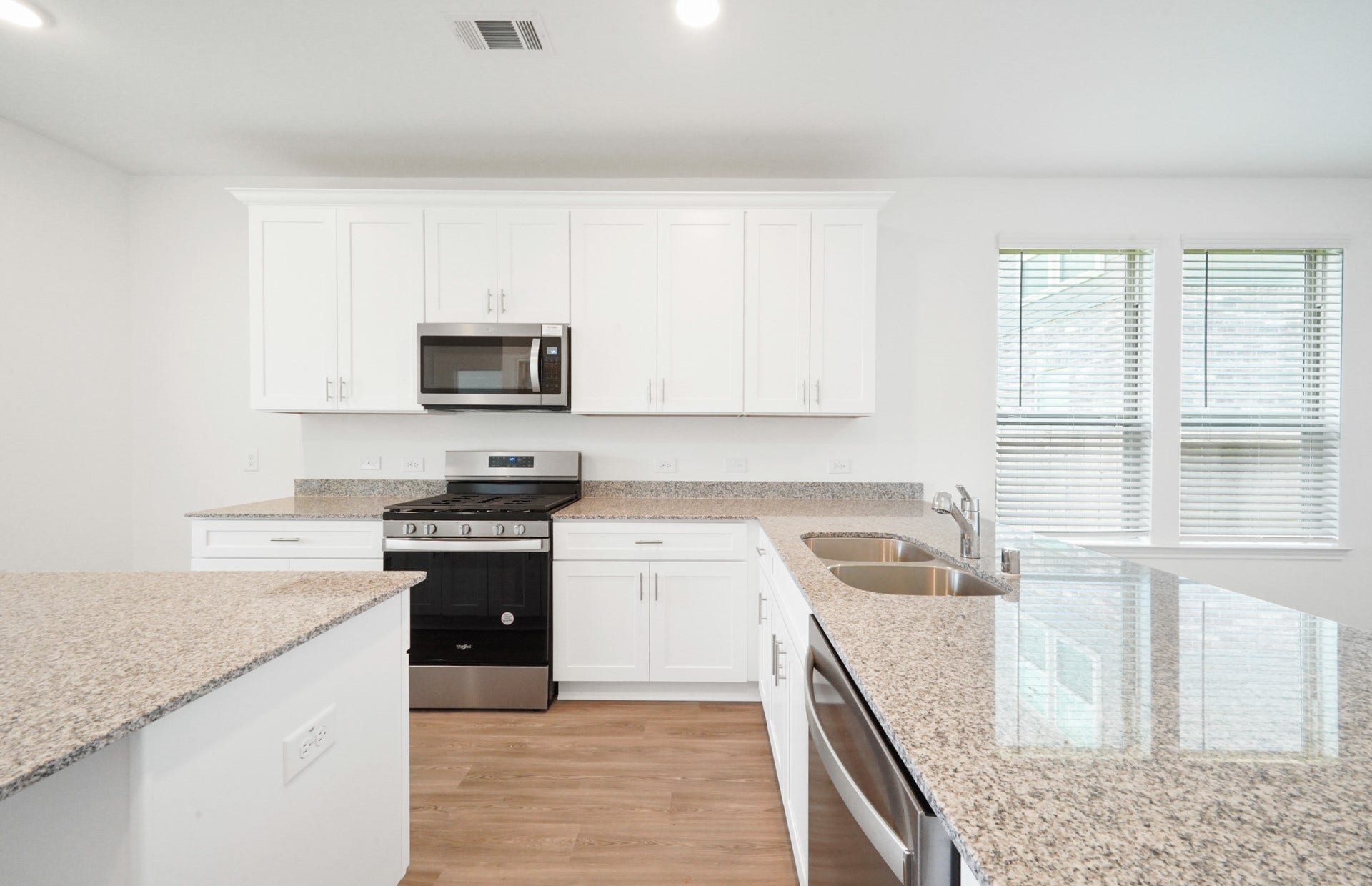 214 Olympic Harbor Drive, Crosby, TX 77532 Representative photo