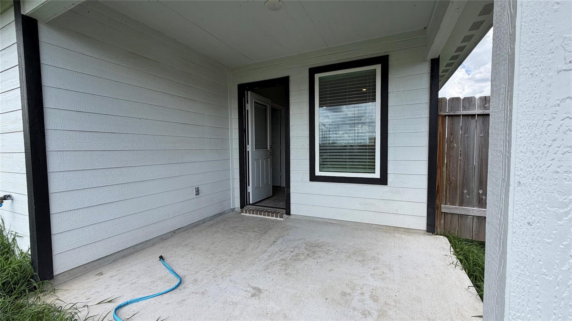 7518 Cynomys Court, Rosharon, TX 77583 7518 Cynomys Court, Rosharon, TX 77583