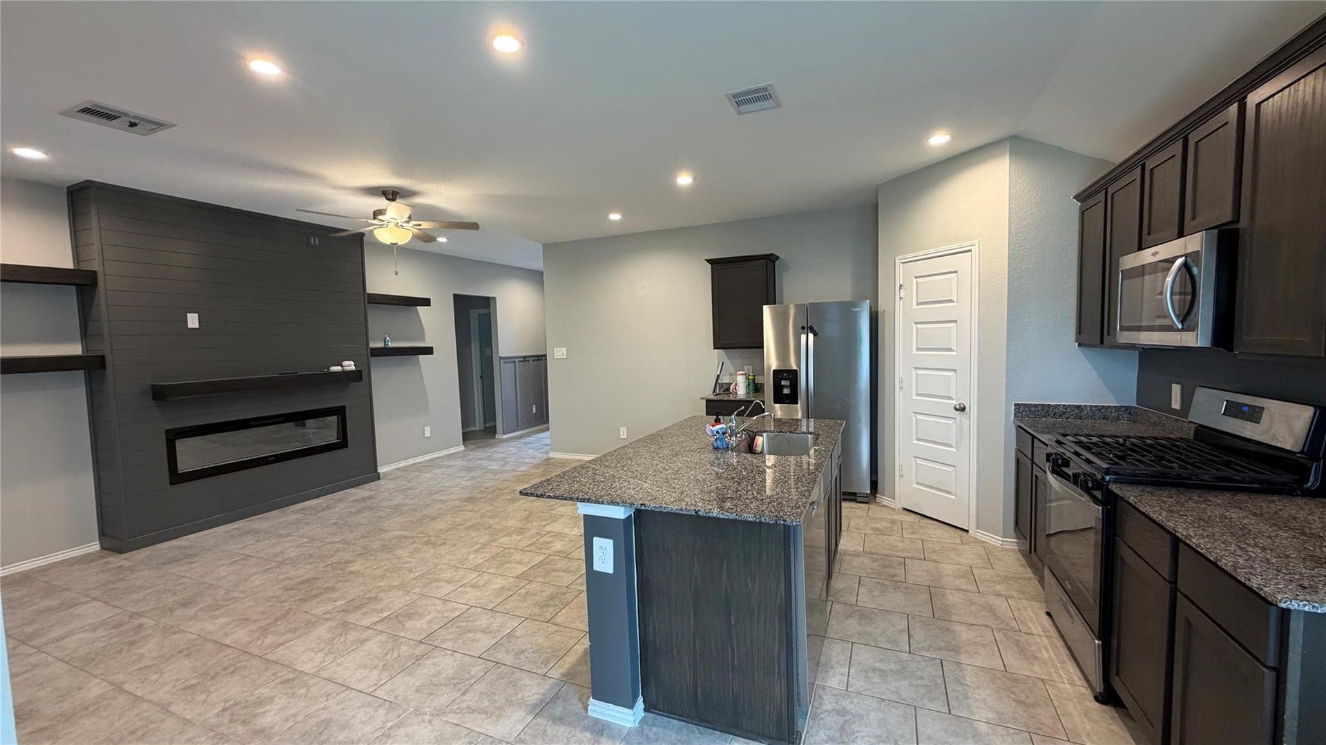 7518 Cynomys Court, Rosharon, TX 77583 7518 Cynomys Court, Rosharon, TX 77583
