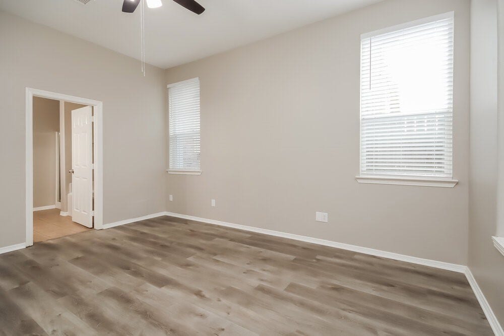 2309 Highland Crossing Drive, Conroe, TX 77304