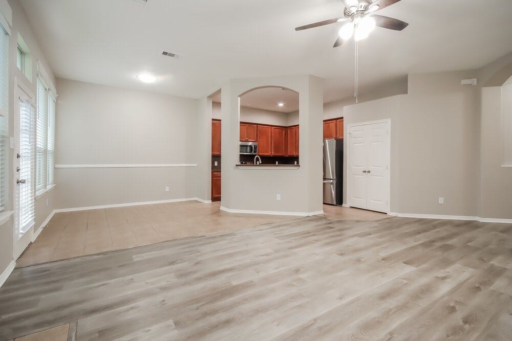 2309 Highland Crossing Drive, Conroe, TX 77304
