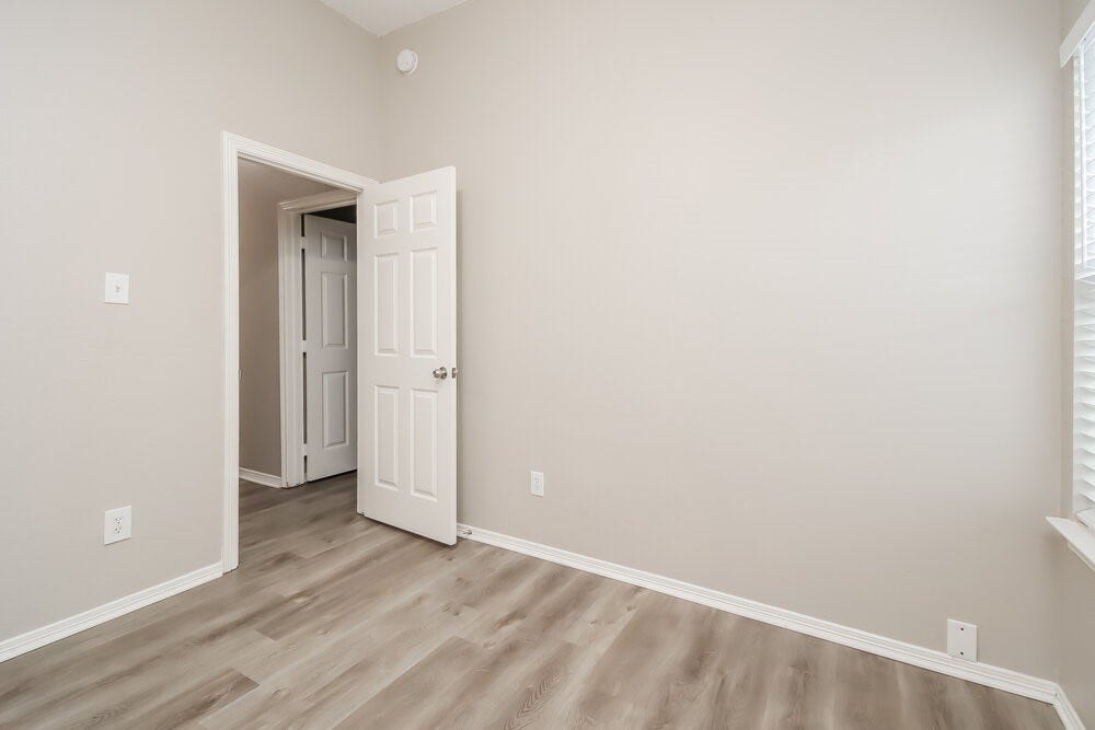2309 Highland Crossing Drive, Conroe, TX 77304