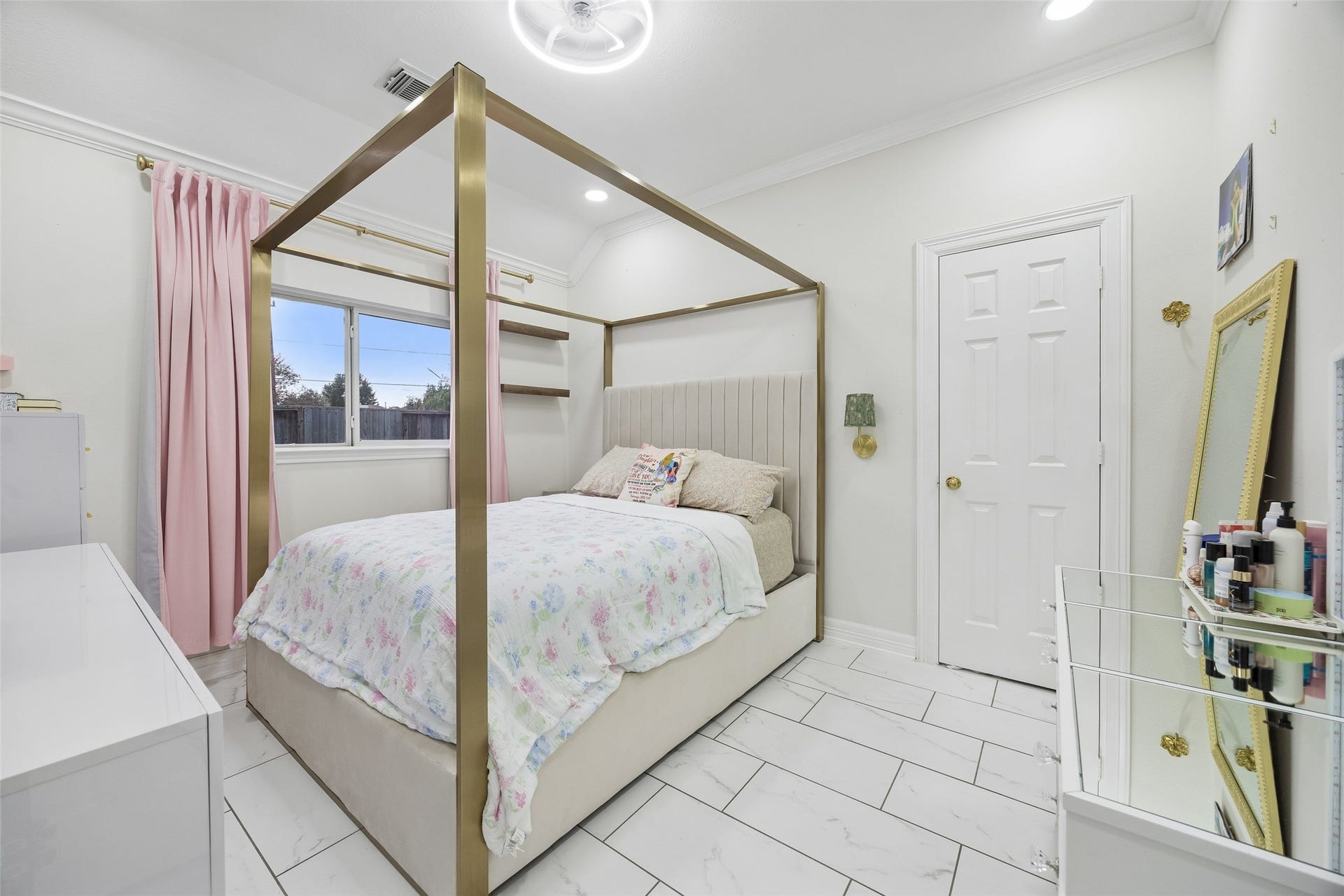 11007 Greenstone Park Lane, Houston, TX 77089 11007 Greenstone Park Lane, Houston, TX 77089