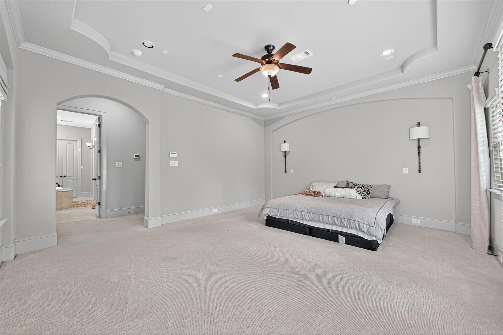 1821 W 24th Street, Houston, TX 77008