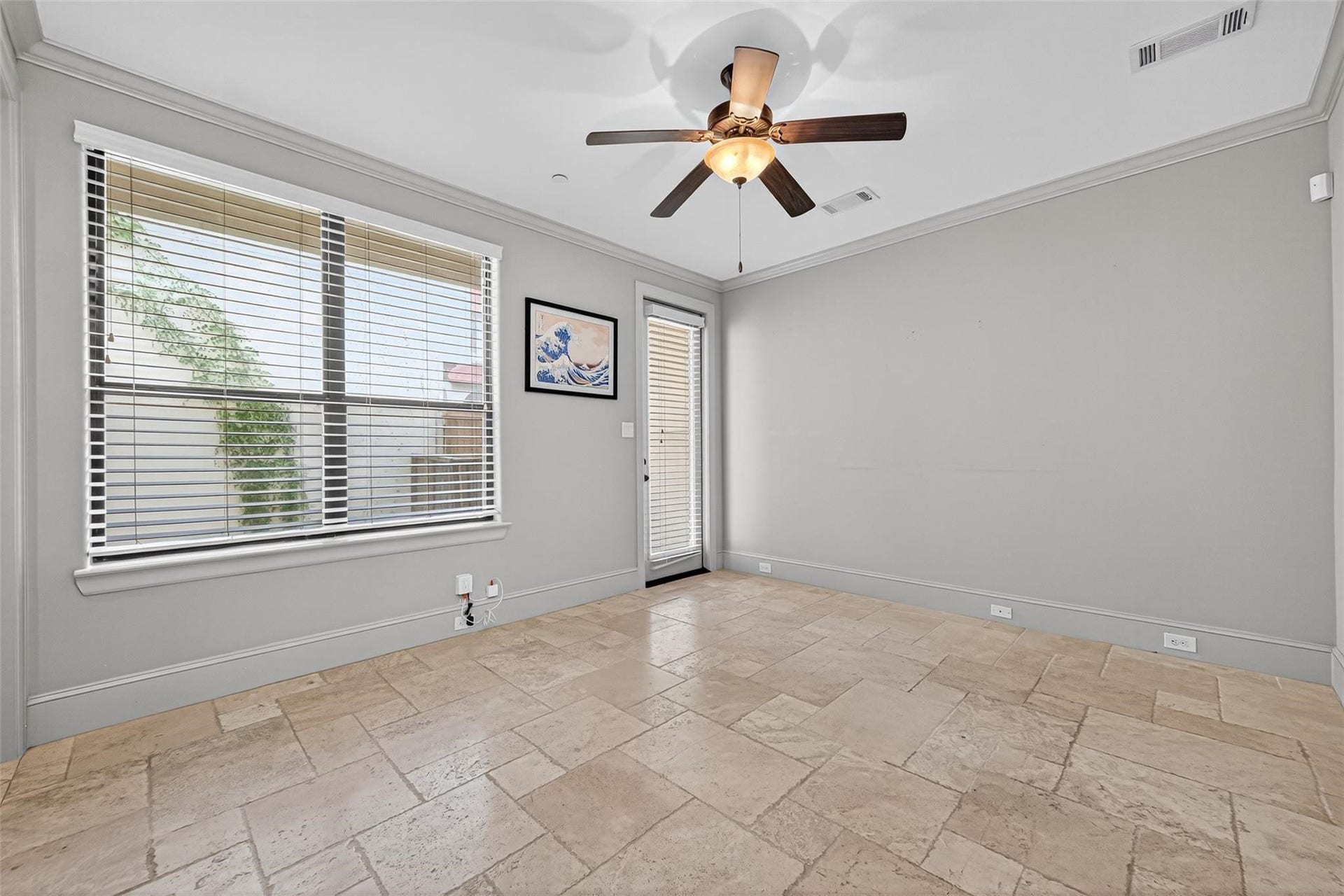 1821 W 24th Street, Houston, TX 77008