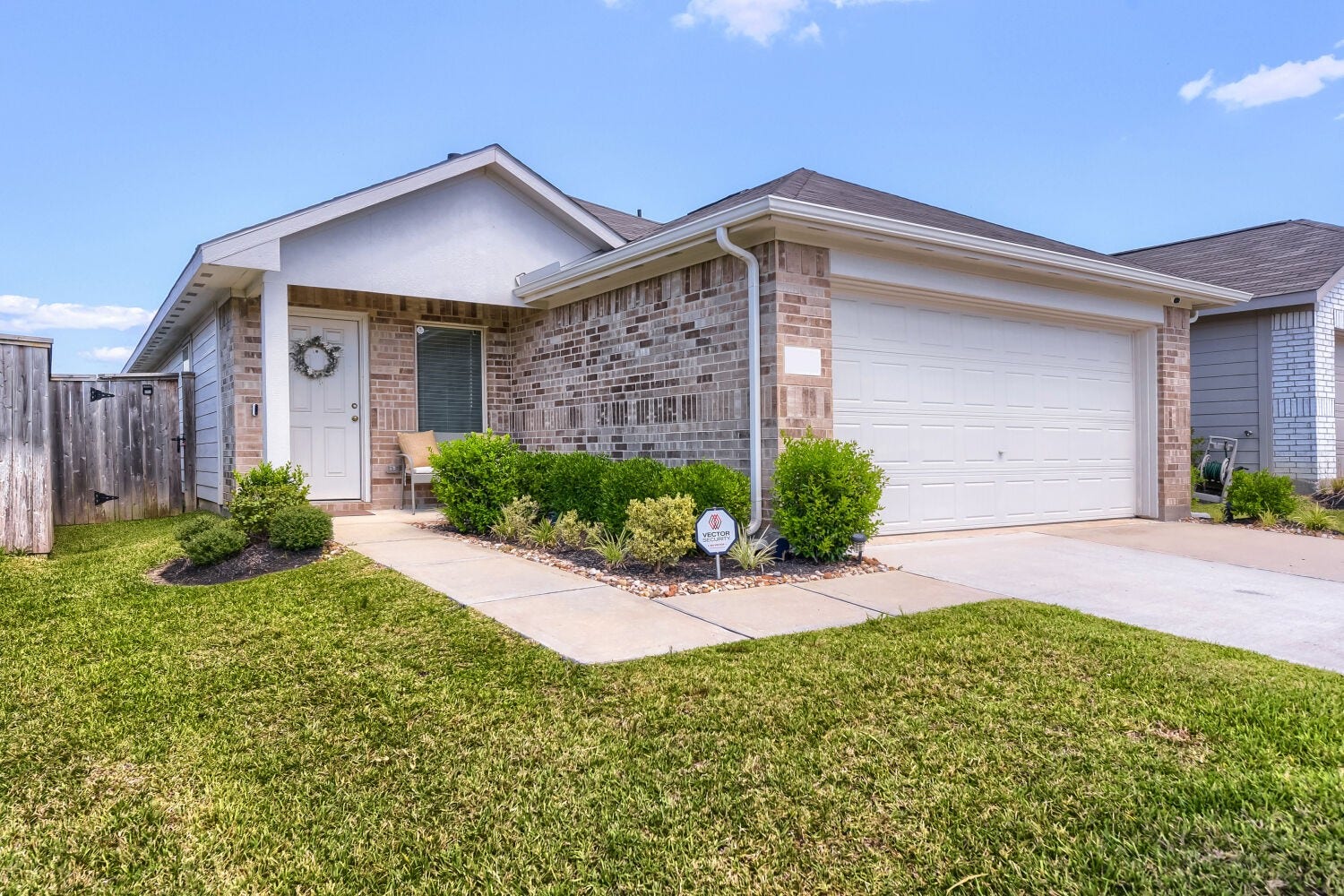2729 Cadiz Bay Drive, Conroe, TX 77301 2729 Cadiz Bay Drive, Conroe, TX 77301