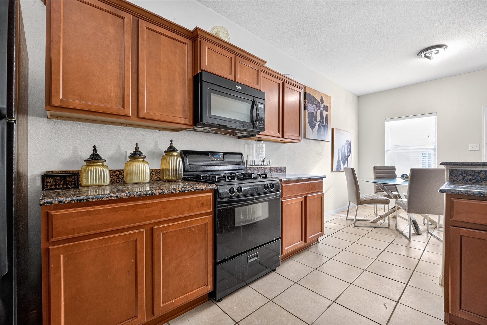 10221 Stone Gate Drive, Conroe, TX 77385 10221 Stone Gate Drive, Conroe, TX 77385