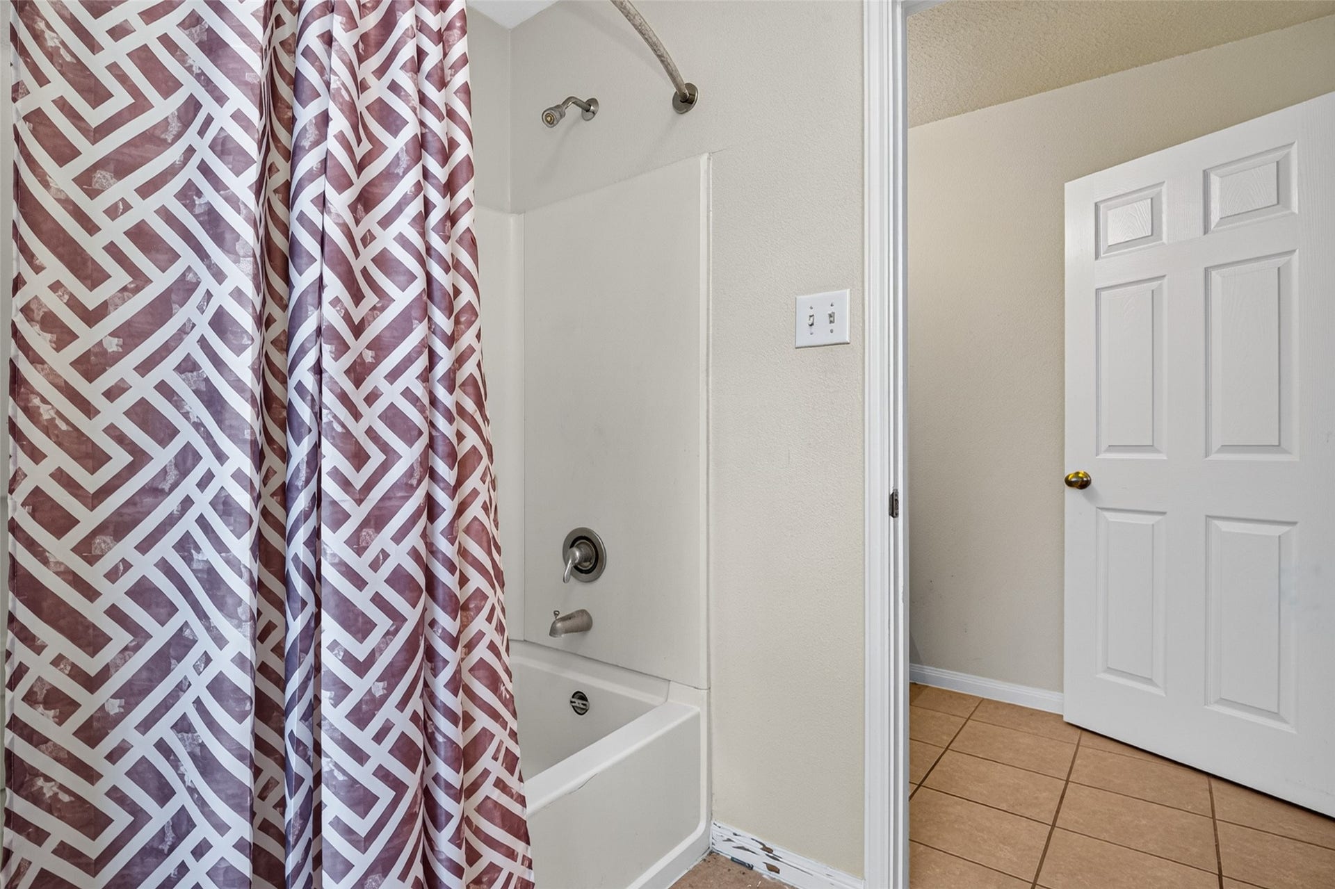 10221 Stone Gate Drive, Conroe, TX 77385 10221 Stone Gate Drive, Conroe, TX 77385
