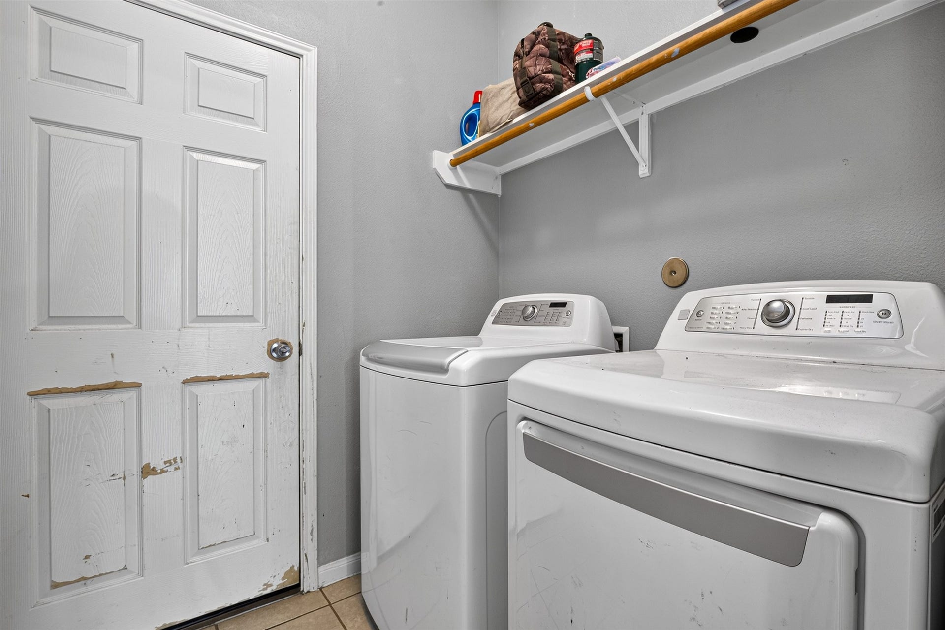 10221 Stone Gate Drive, Conroe, TX 77385 10221 Stone Gate Drive, Conroe, TX 77385