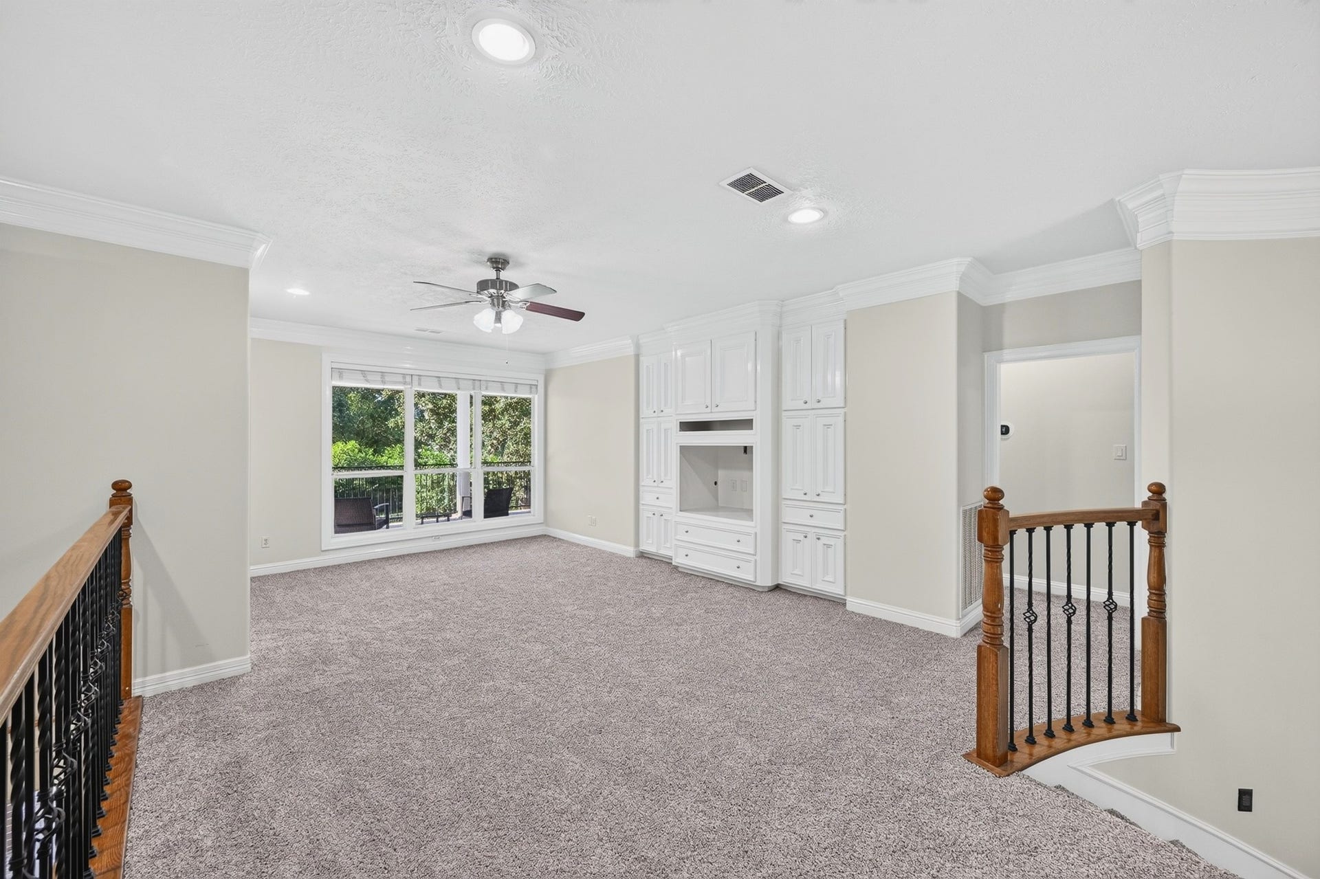 15406 Hunters Bend Drive, Tomball, TX 77377 15406 Hunters Bend Drive, Tomball, TX 77377