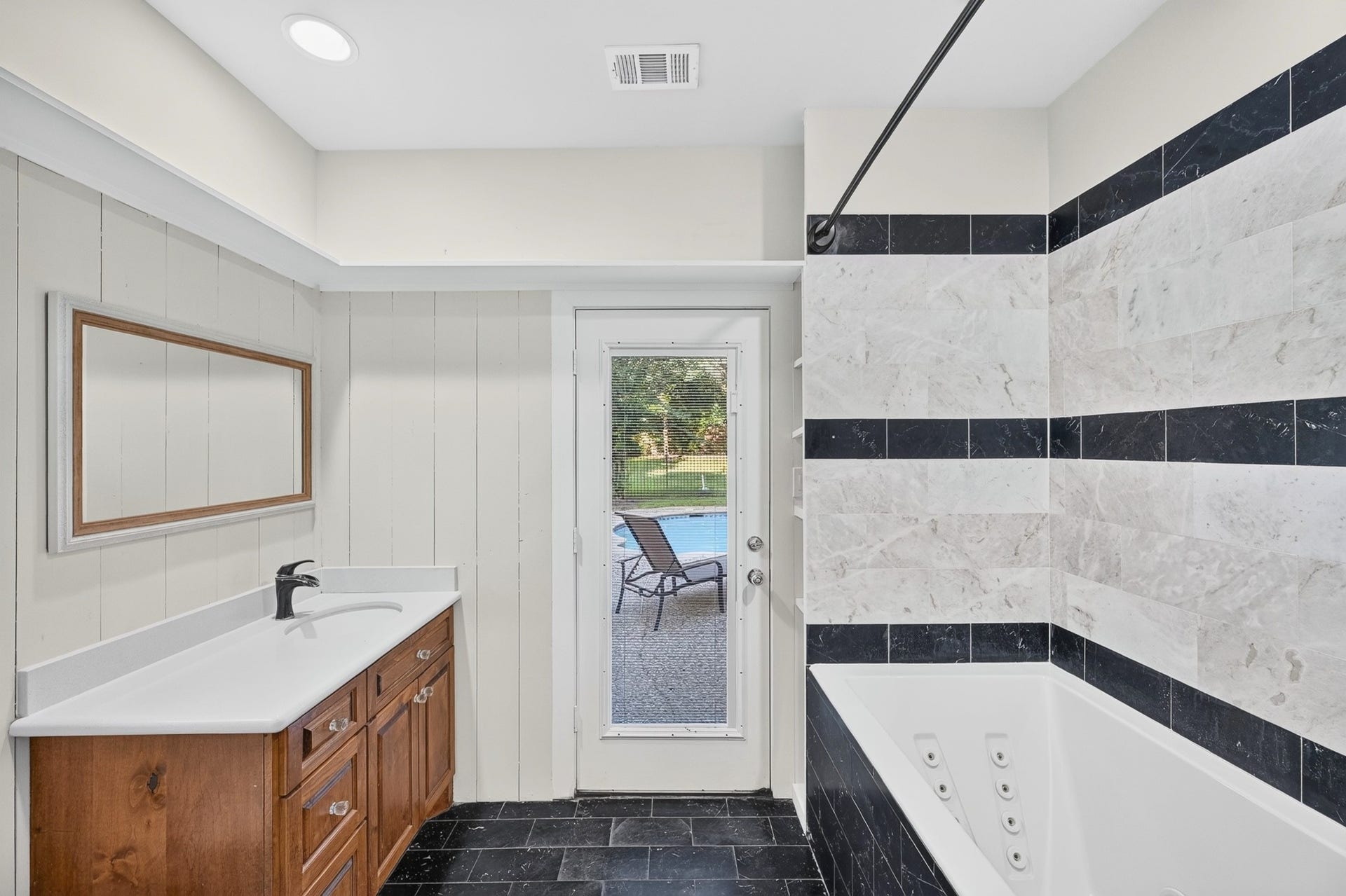 15406 Hunters Bend Drive, Tomball, TX 77377 15406 Hunters Bend Drive, Tomball, TX 77377