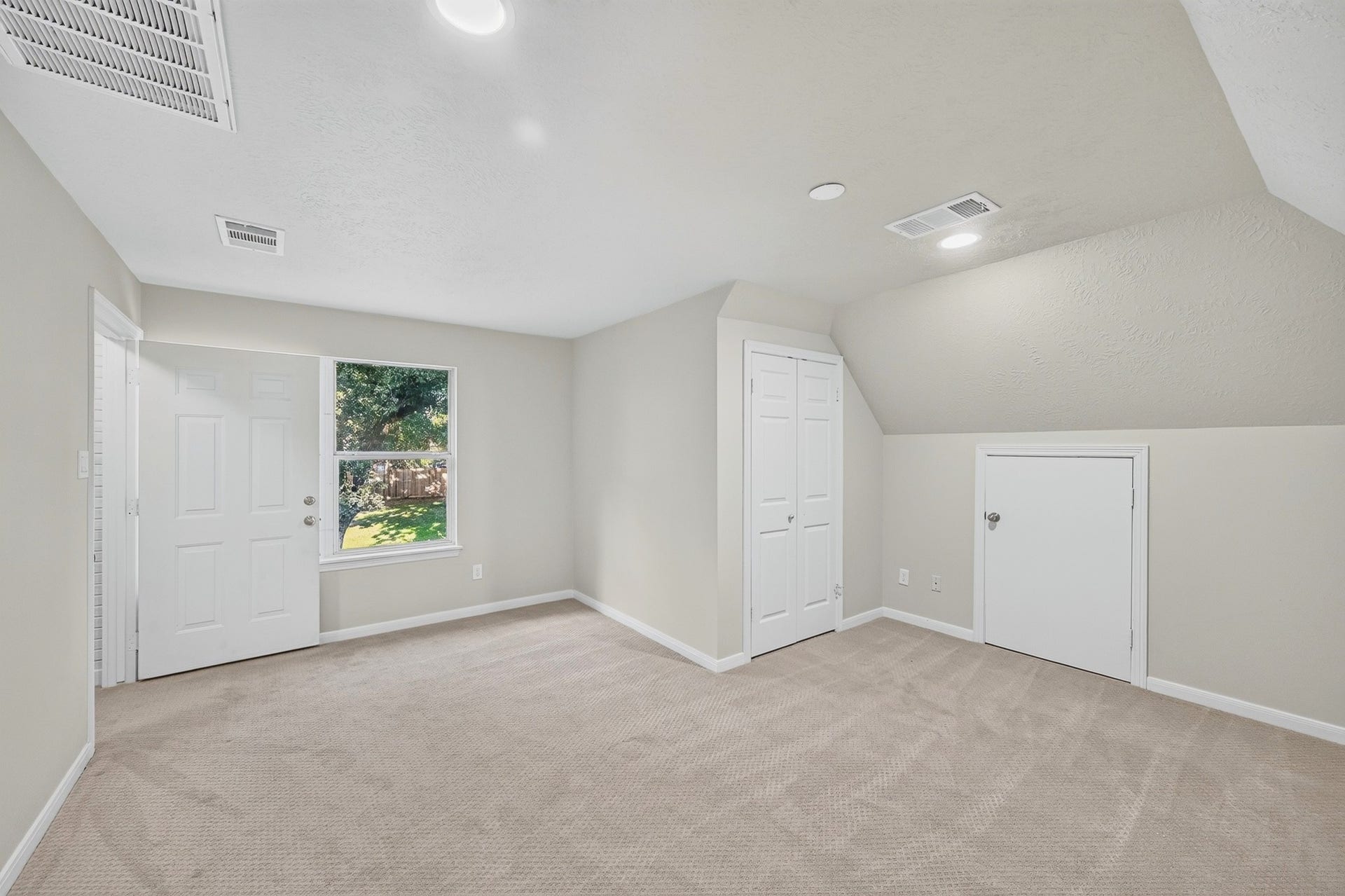 15406 Hunters Bend Drive, Tomball, TX 77377 15406 Hunters Bend Drive, Tomball, TX 77377