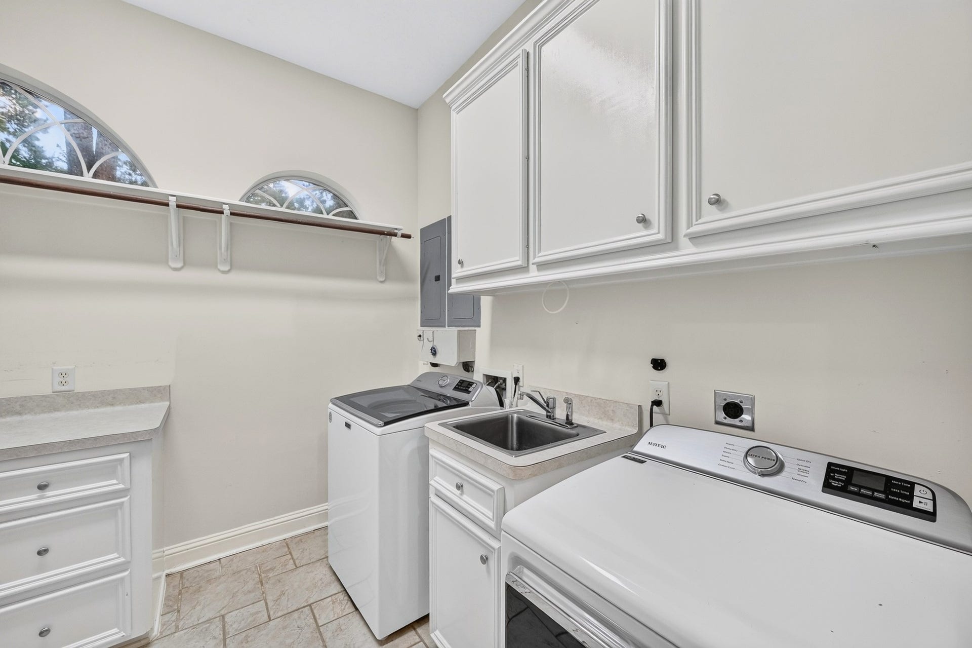 15406 Hunters Bend Drive, Tomball, TX 77377 15406 Hunters Bend Drive, Tomball, TX 77377