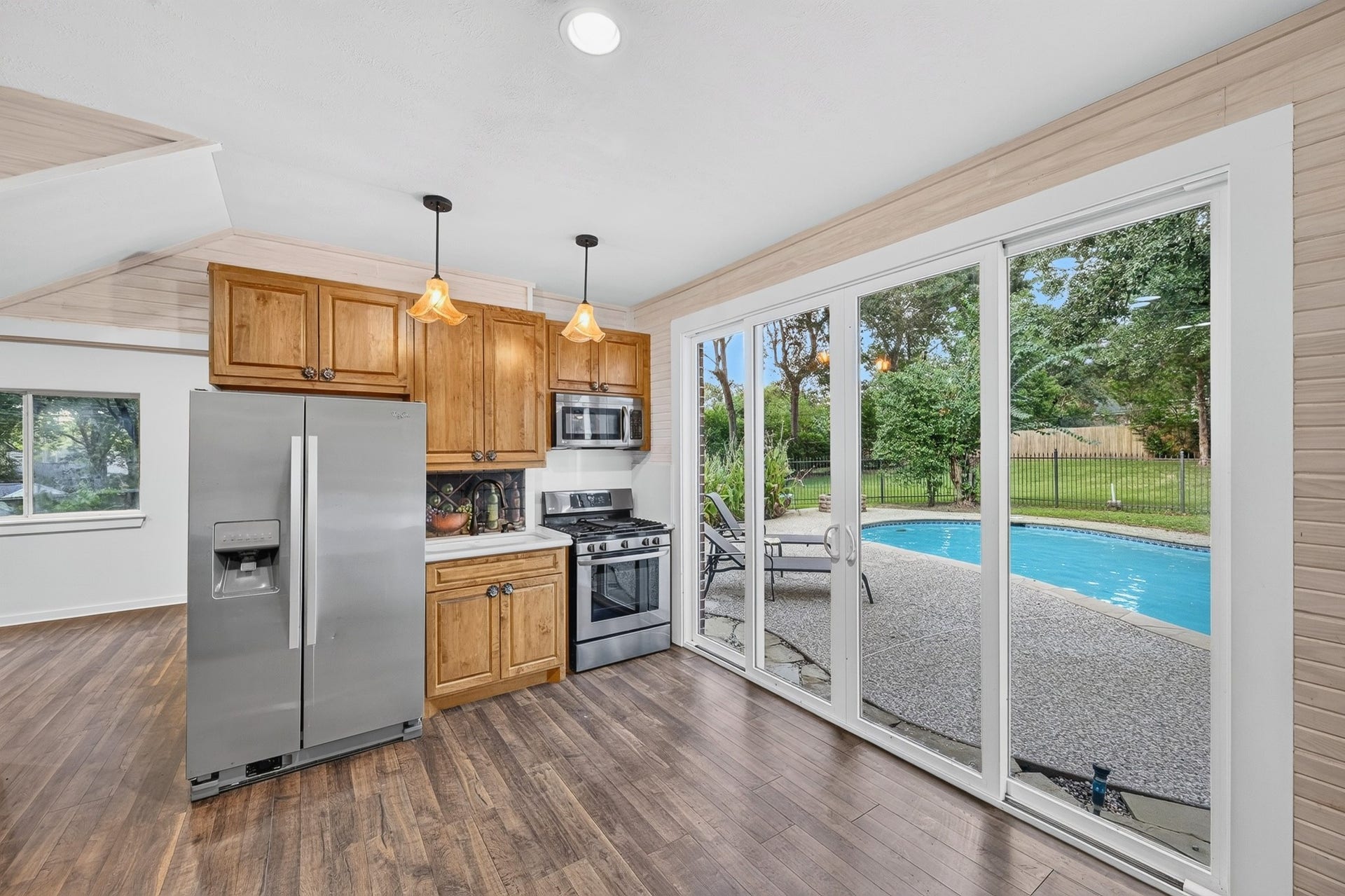 15406 Hunters Bend Drive, Tomball, TX 77377 15406 Hunters Bend Drive, Tomball, TX 77377