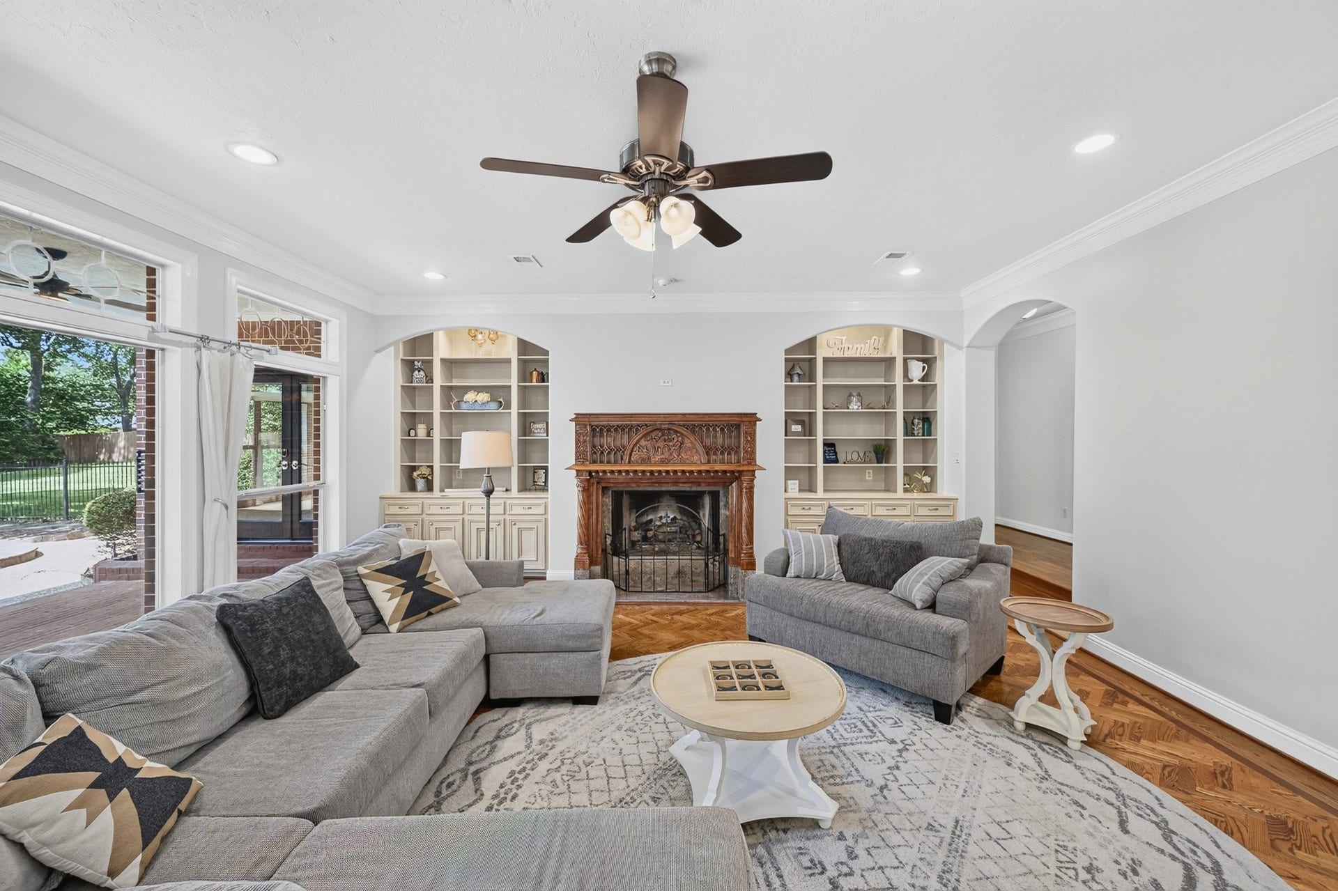 15406 Hunters Bend Drive, Tomball, TX 77377 15406 Hunters Bend Drive, Tomball, TX 77377