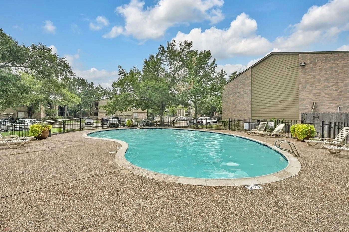 10601 Sabo Road, #110, Houston, TX 77089 10601 Sabo Road, #110, Houston, TX 77089