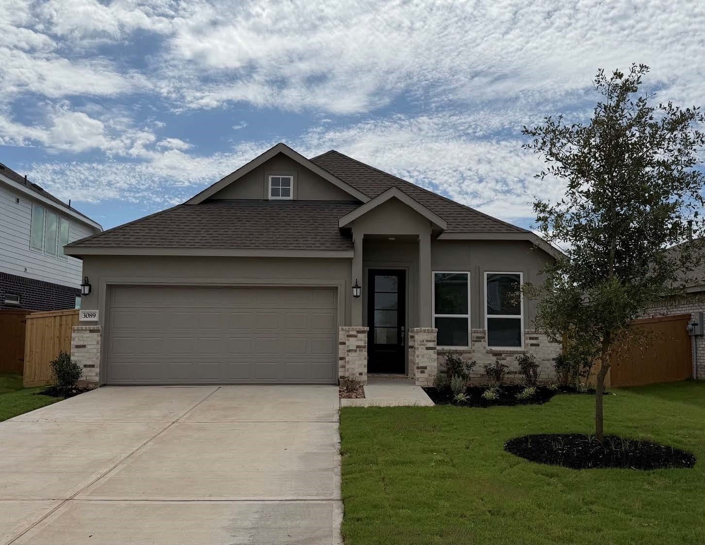 3089 Duskshine Drive, Brookshire, TX 77423
