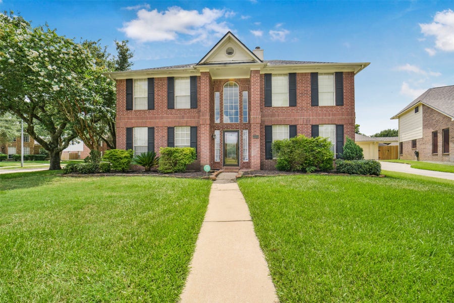 Property photo for 310 Gatemere Court, Katy, TX