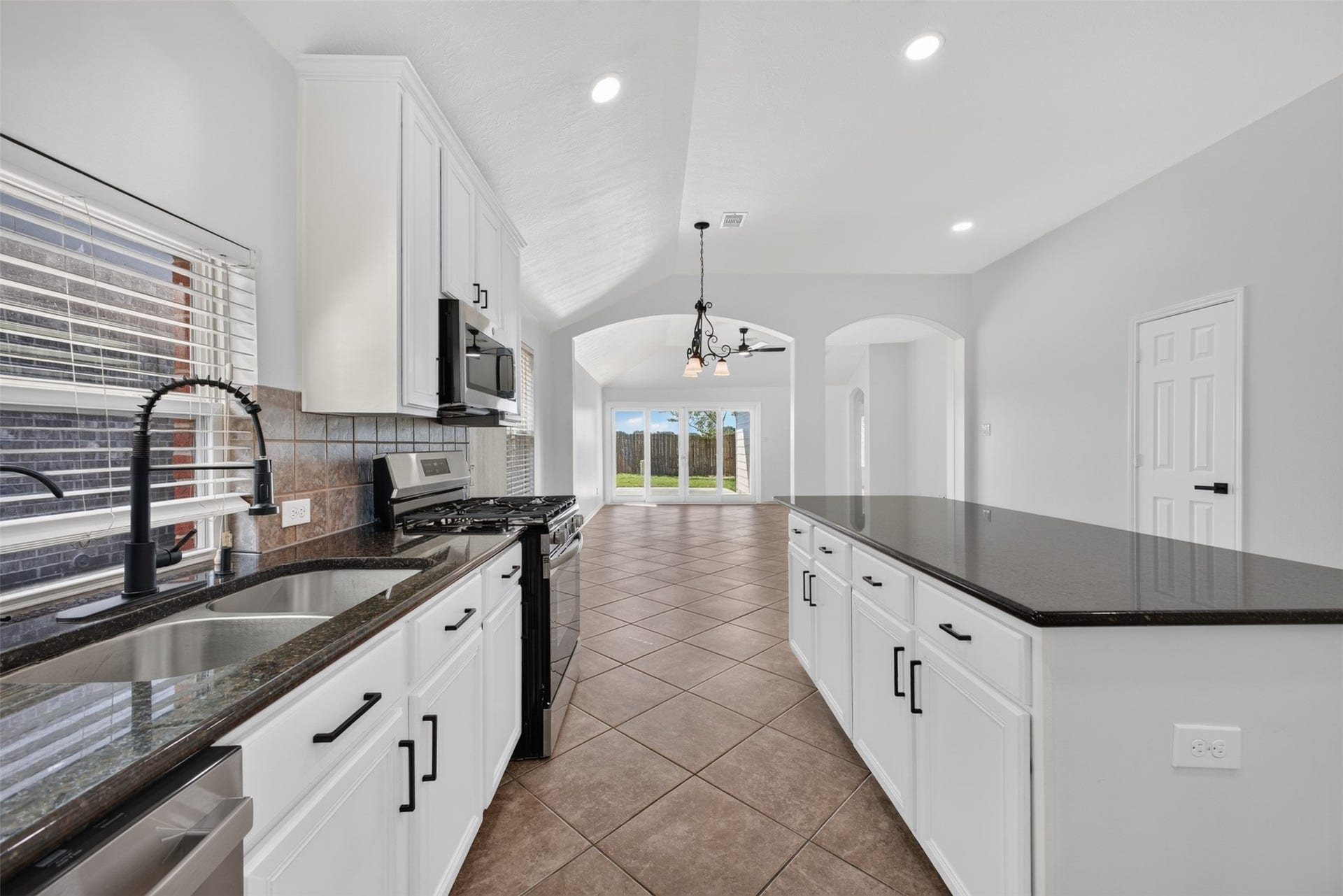 11311 Elizabeth Brook Drive, Richmond, TX 77406 11311 Elizabeth Brook Drive, Richmond, TX 77406