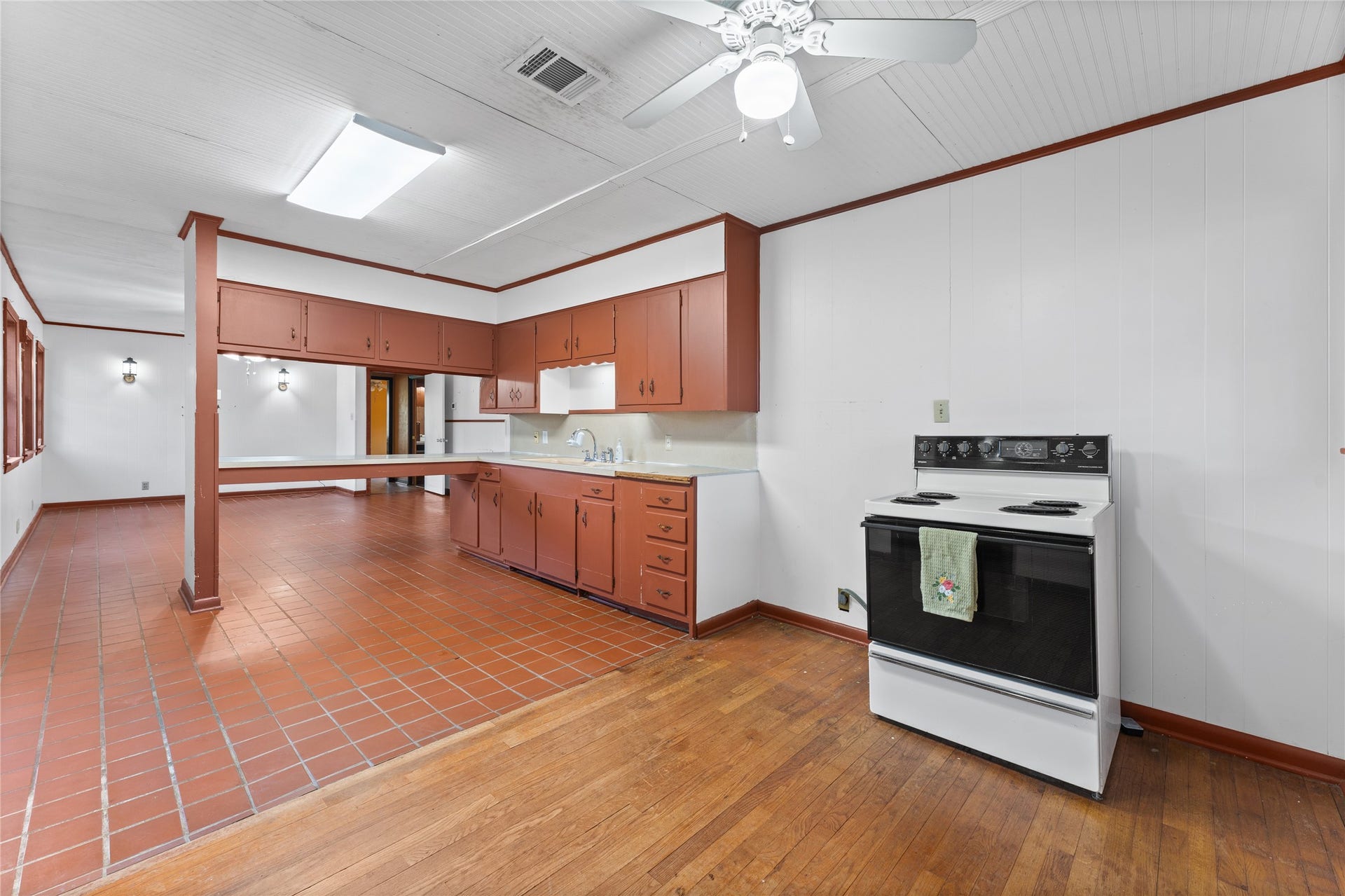 4311 Fm 2218 Road, Richmond, TX 77469 4311 Fm 2218 Road, Richmond, TX 77469