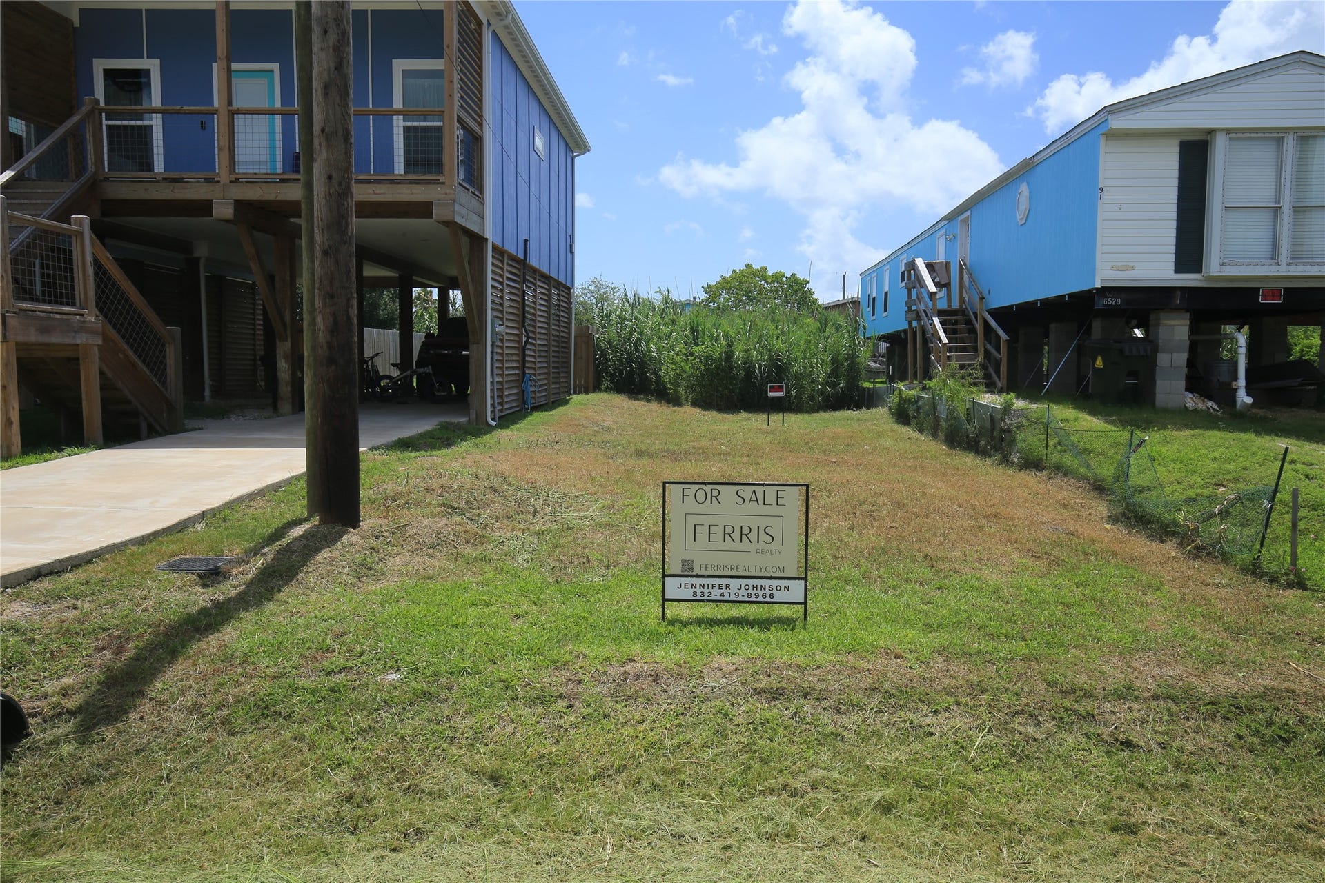 917 13th Street, Dickinson, TX 77539 917 13th Street, Dickinson, TX 77539