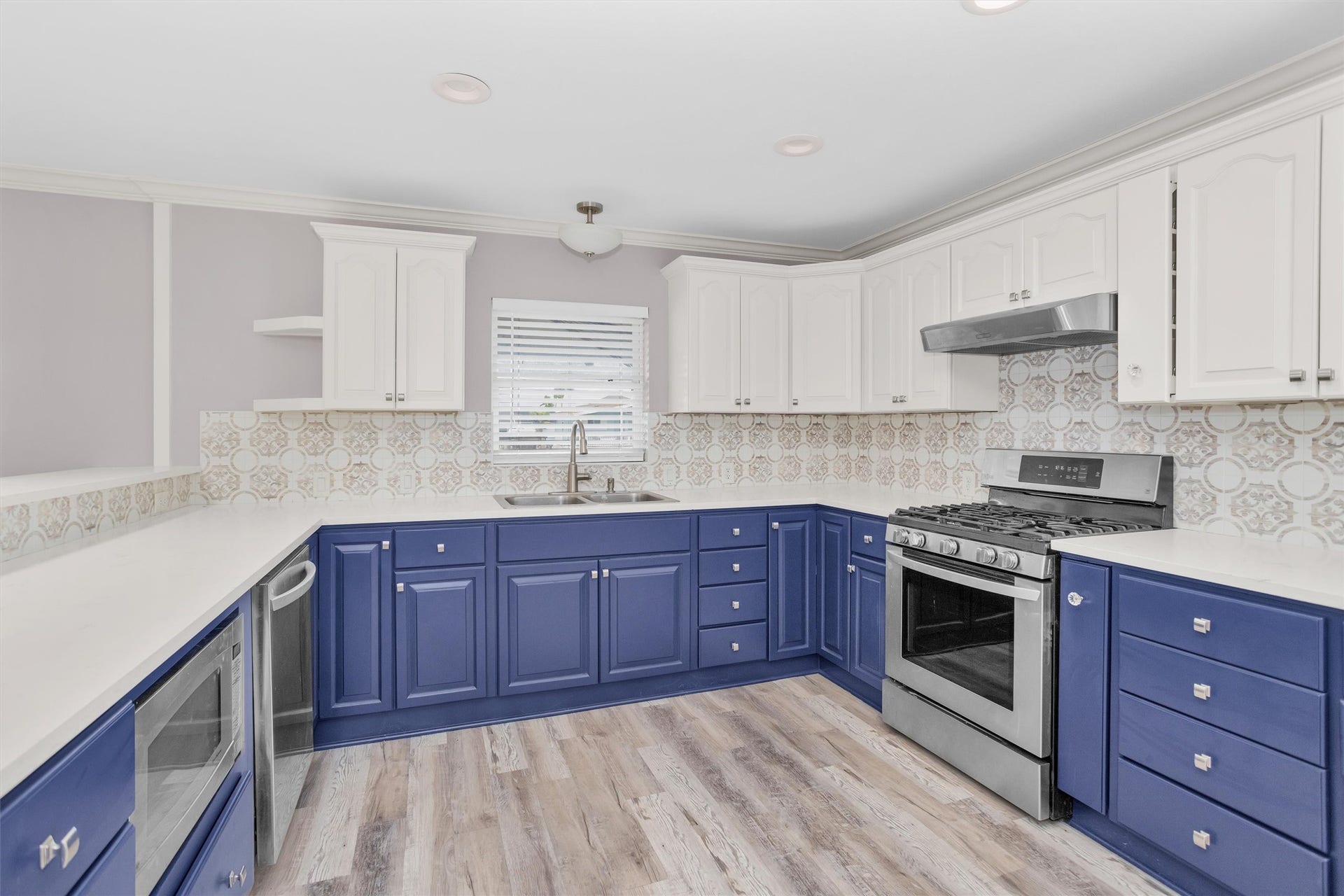 336 Ling Street, Bayou Vista, TX 77563 336 Ling Street, Bayou Vista, TX 77563