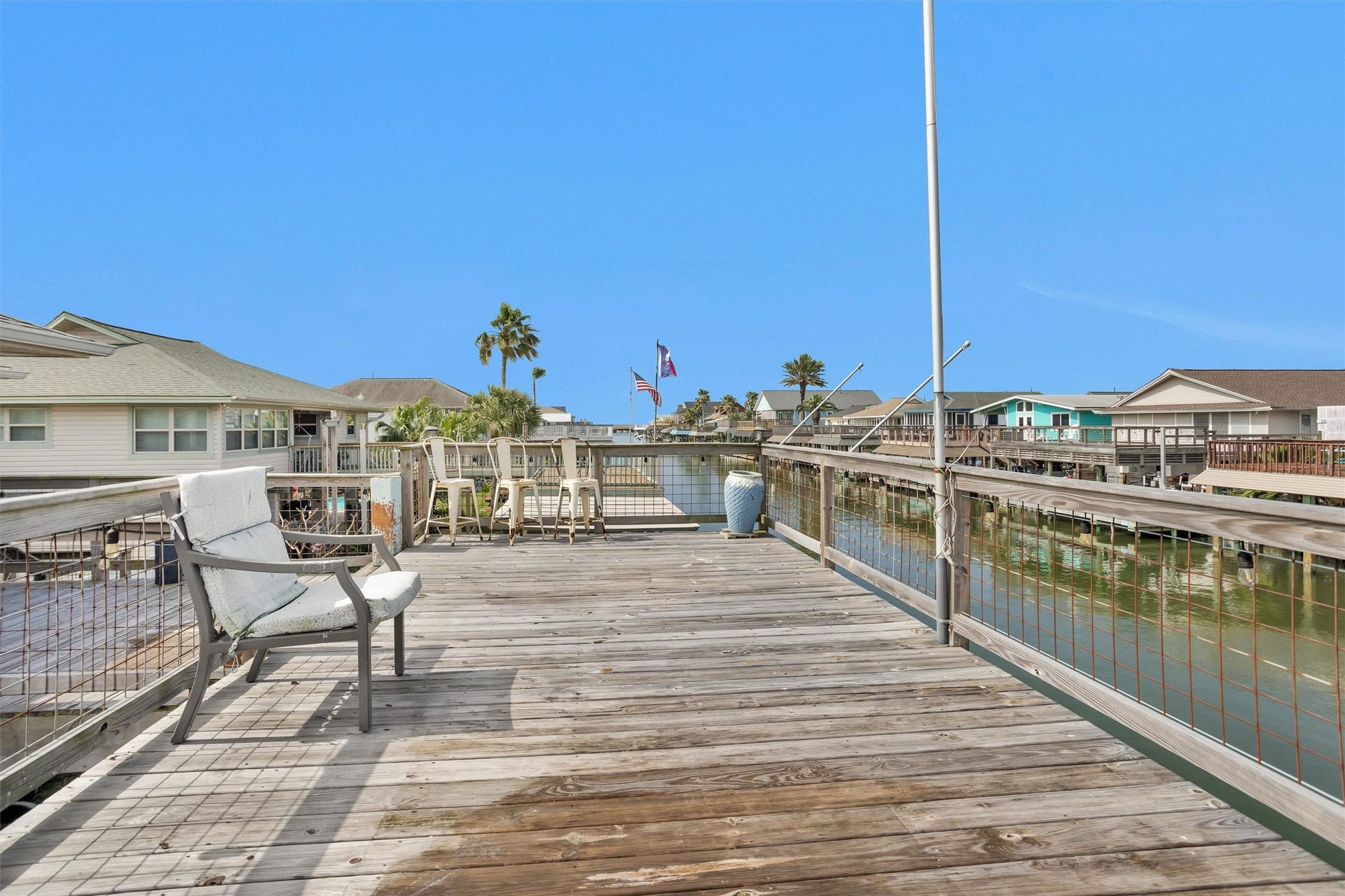 336 Ling Street, Bayou Vista, TX 77563 336 Ling Street, Bayou Vista, TX 77563