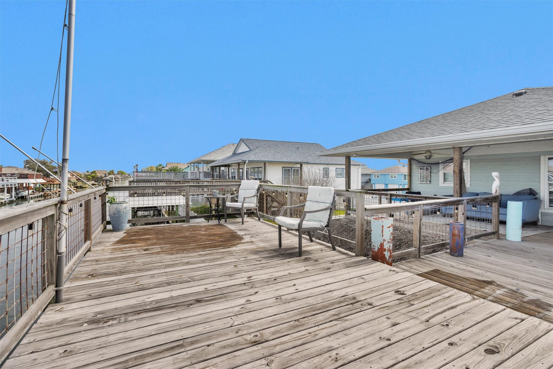 336 Ling Street, Bayou Vista, TX 77563 336 Ling Street, Bayou Vista, TX 77563