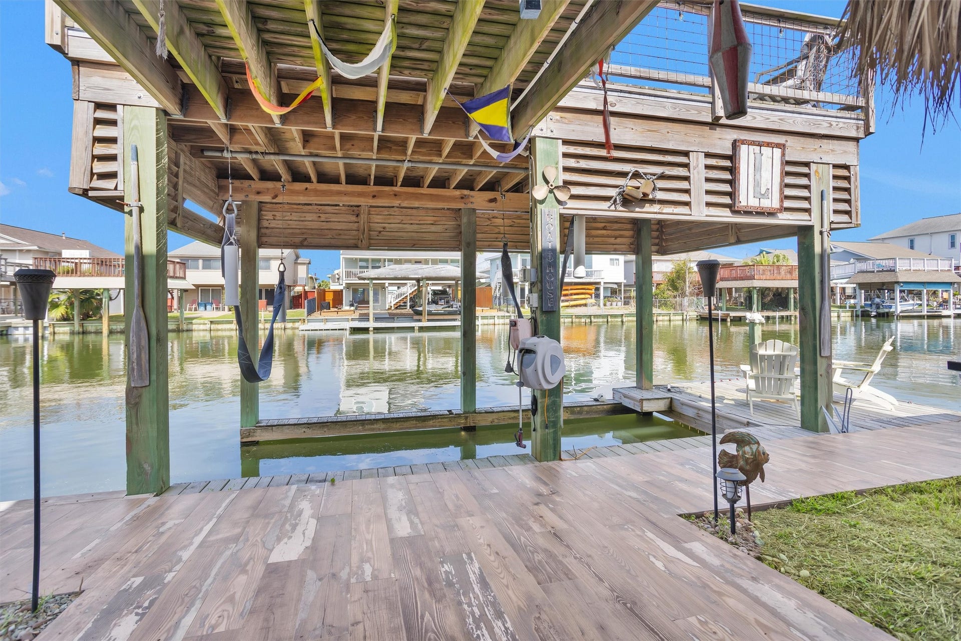 336 Ling Street, Bayou Vista, TX 77563 336 Ling Street, Bayou Vista, TX 77563