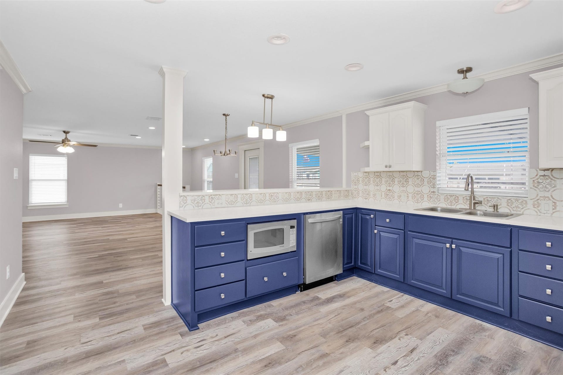 336 Ling Street, Bayou Vista, TX 77563 336 Ling Street, Bayou Vista, TX 77563