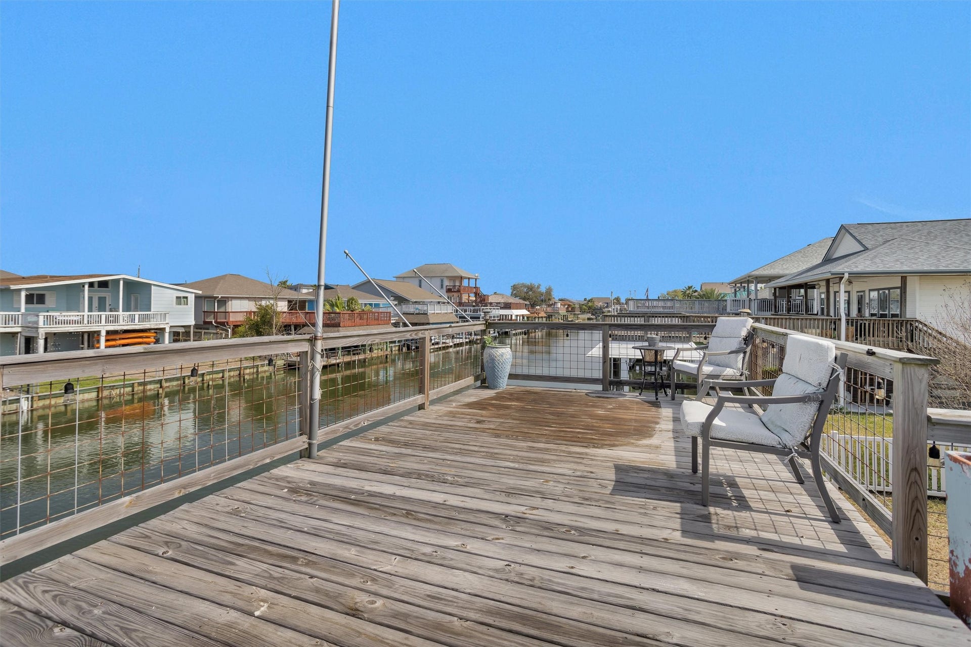336 Ling Street, Bayou Vista, TX 77563 336 Ling Street, Bayou Vista, TX 77563