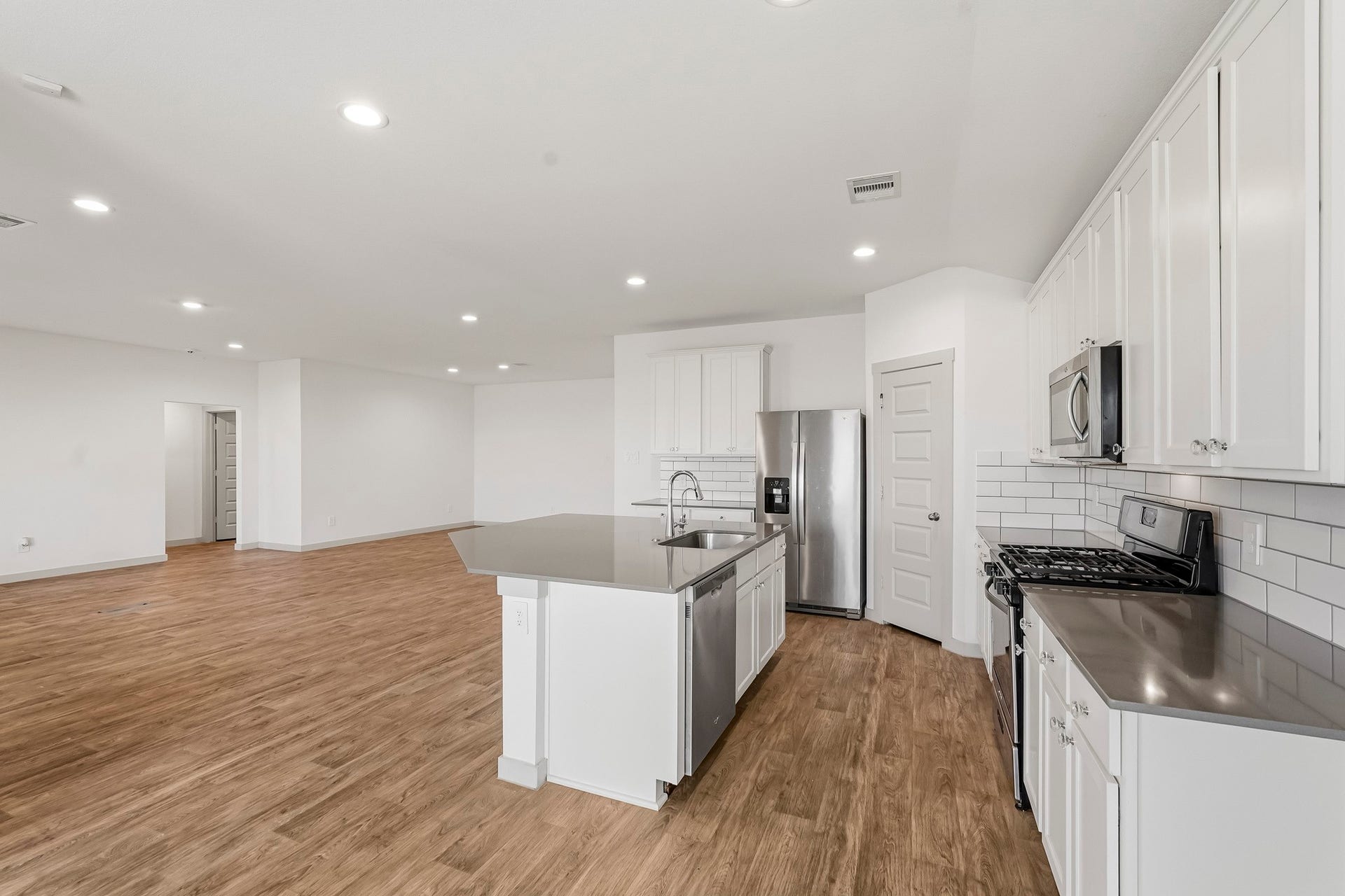 7119 Sunbreeze Lane, Rosenberg, TX 77469