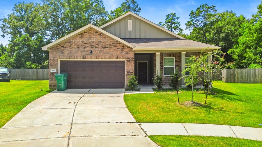 Property photo for 3602 Admiralty Drive, Huffman, TX
