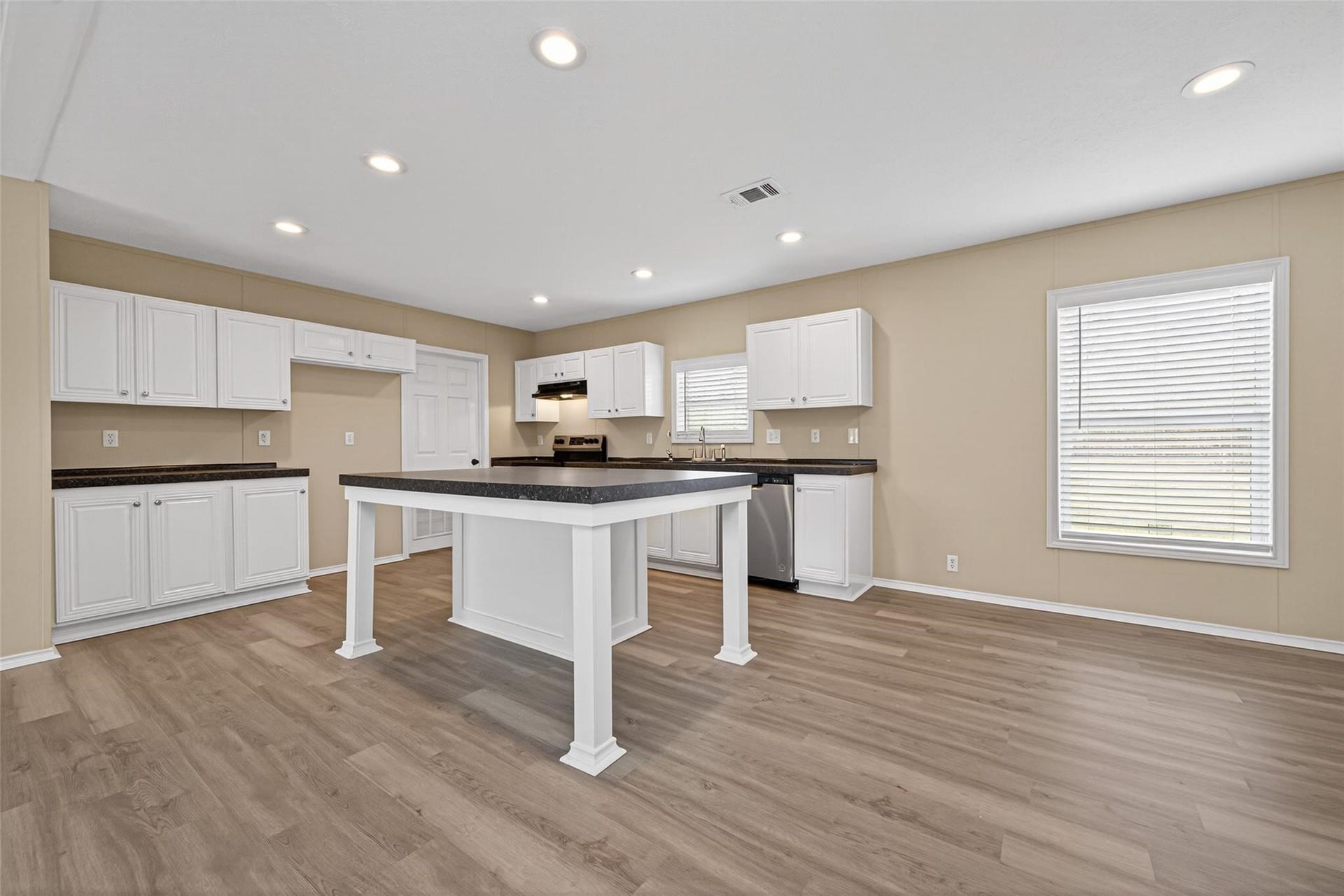 15933 W Relza Drive, Splendora, TX 77372