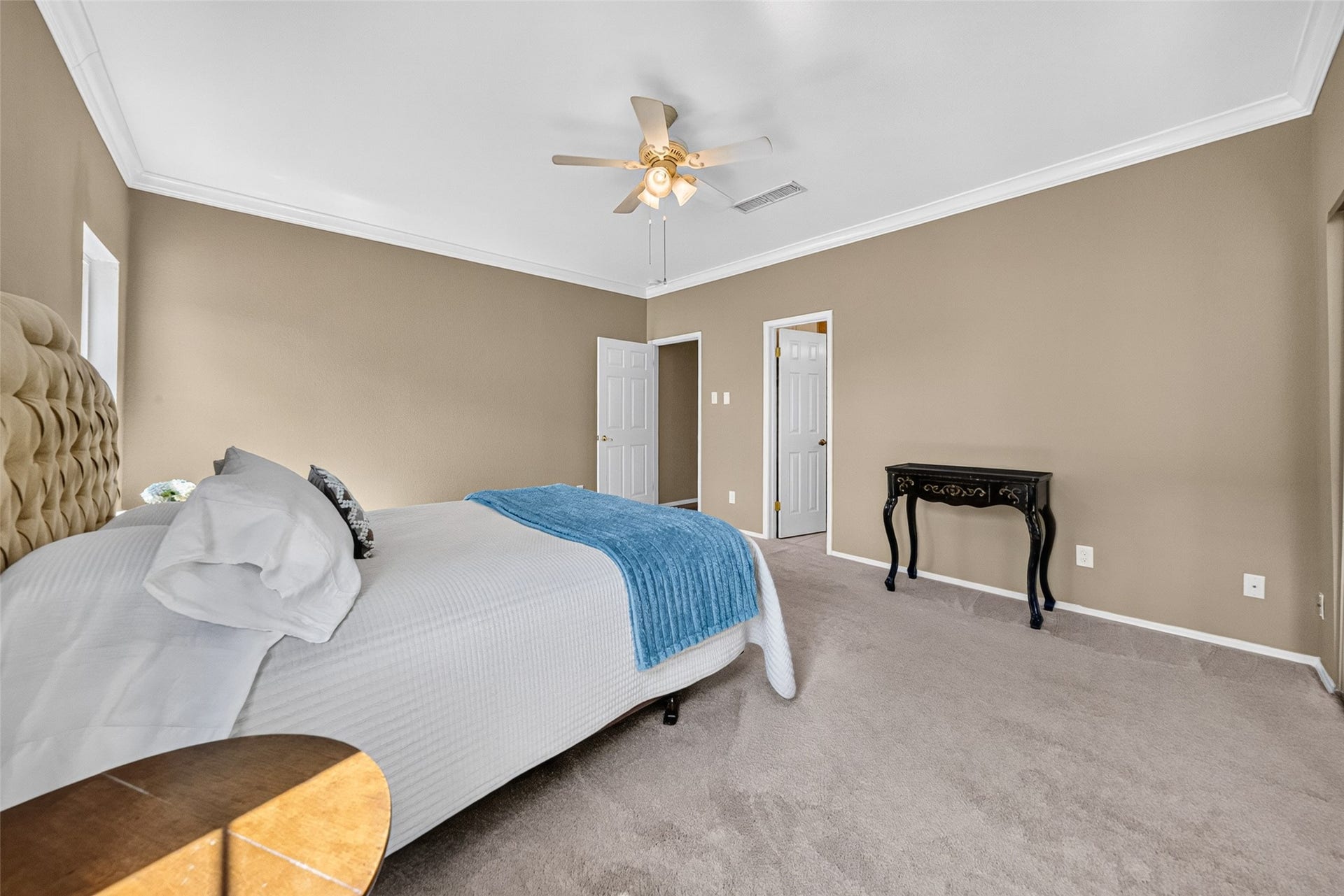 404 Wilcrest Drive, #404, Houston, TX 77042 404 Wilcrest Drive, #404, Houston, TX 77042