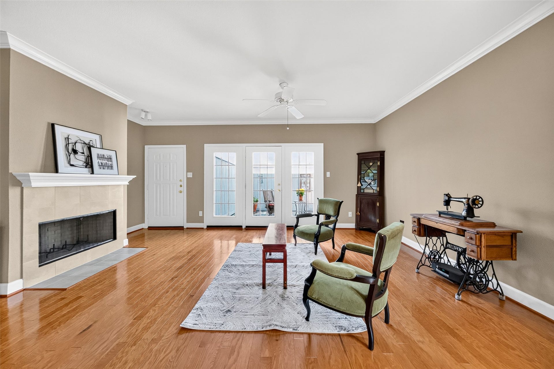 404 Wilcrest Drive, #404, Houston, TX 77042 404 Wilcrest Drive, #404, Houston, TX 77042