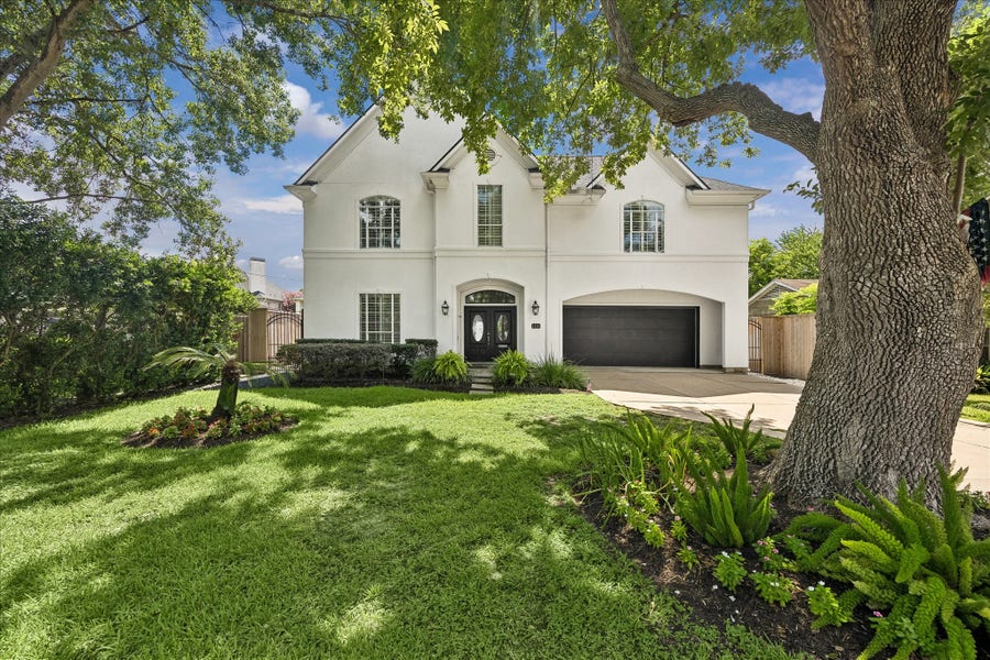 Property photo for 1110 Anderson Street, Bellaire, TX