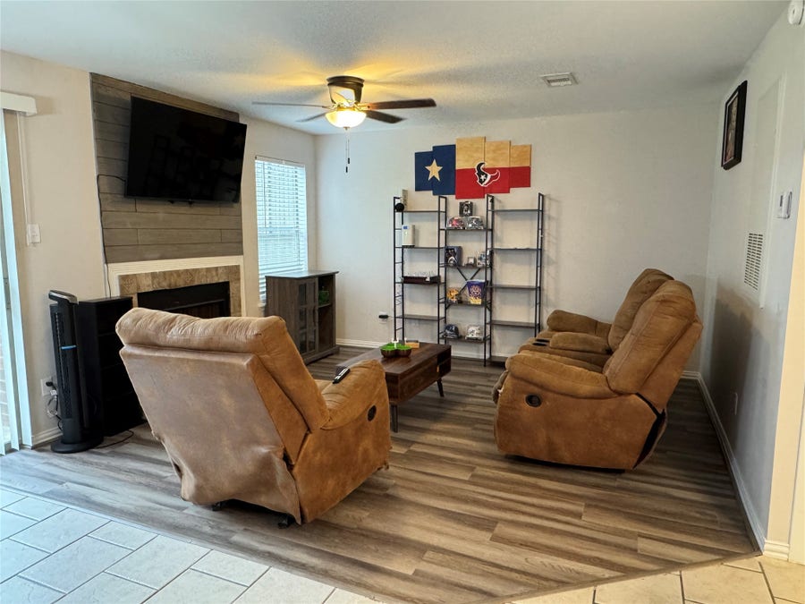 Property photo for 418 Garland Drive, #118, Clute, TX