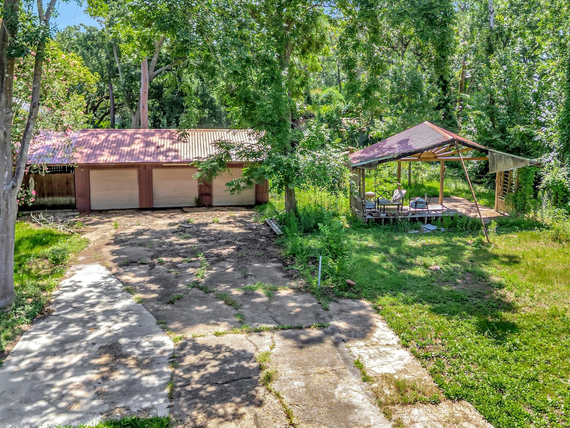 5213 Palm Drive, Dickinson, TX 77539 5213 Palm Drive, Dickinson, TX 77539