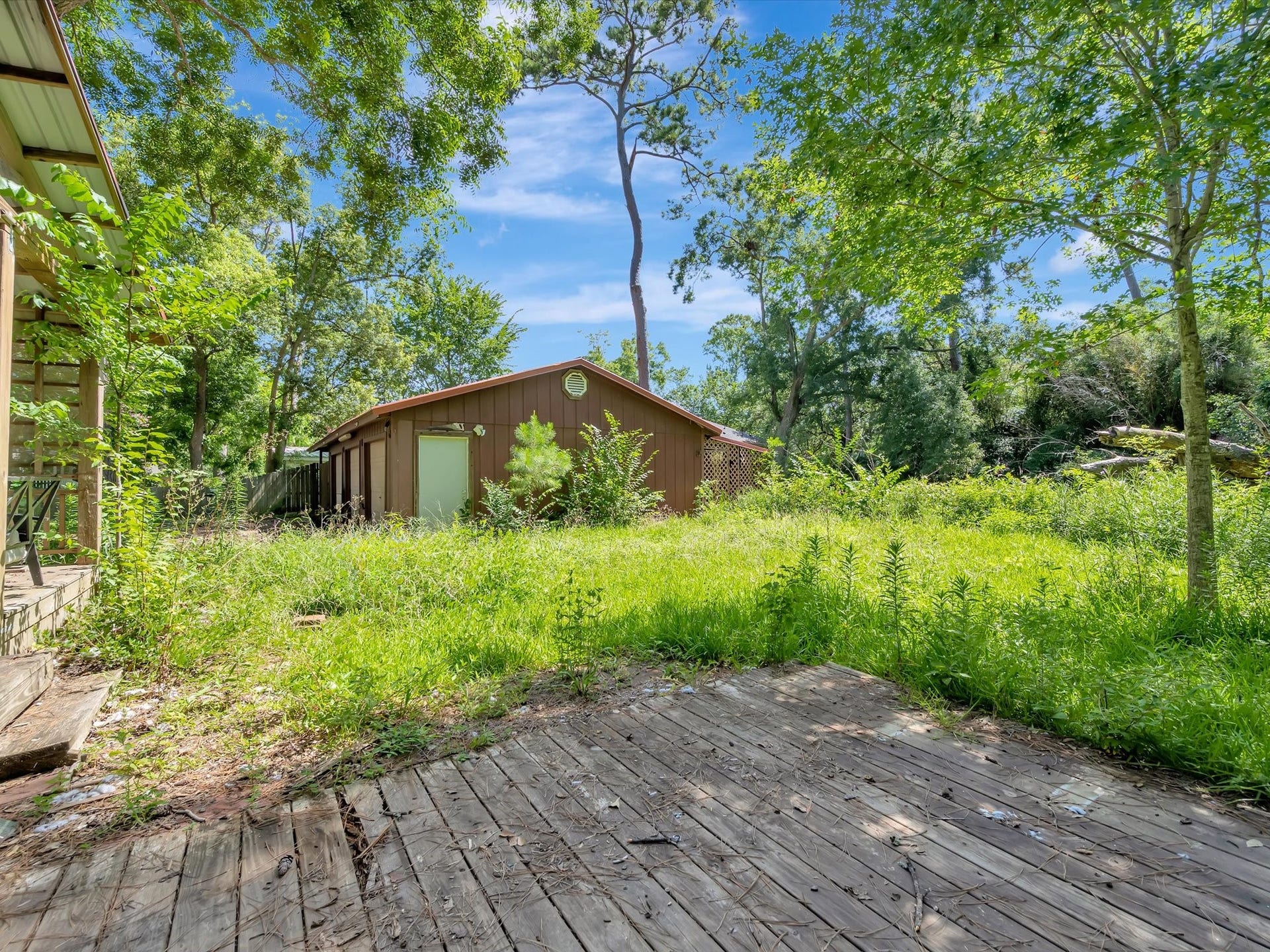 5213 Palm Drive, Dickinson, TX 77539 5213 Palm Drive, Dickinson, TX 77539