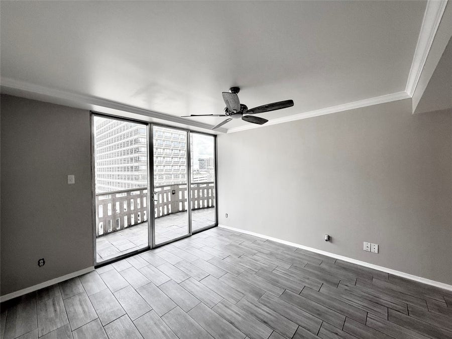 Property photo for 2016 Main Street, #915, Houston, TX